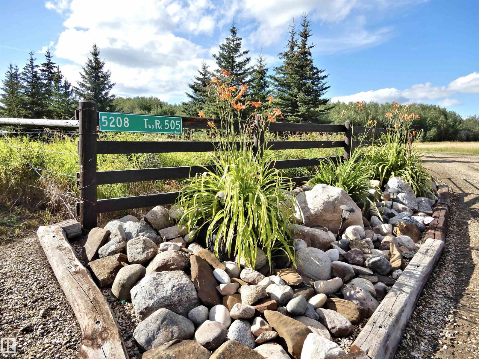 5208 Twp Road 505, Rural Parkland County, Alberta  T0E 0N0 - Photo 3 - E4453627