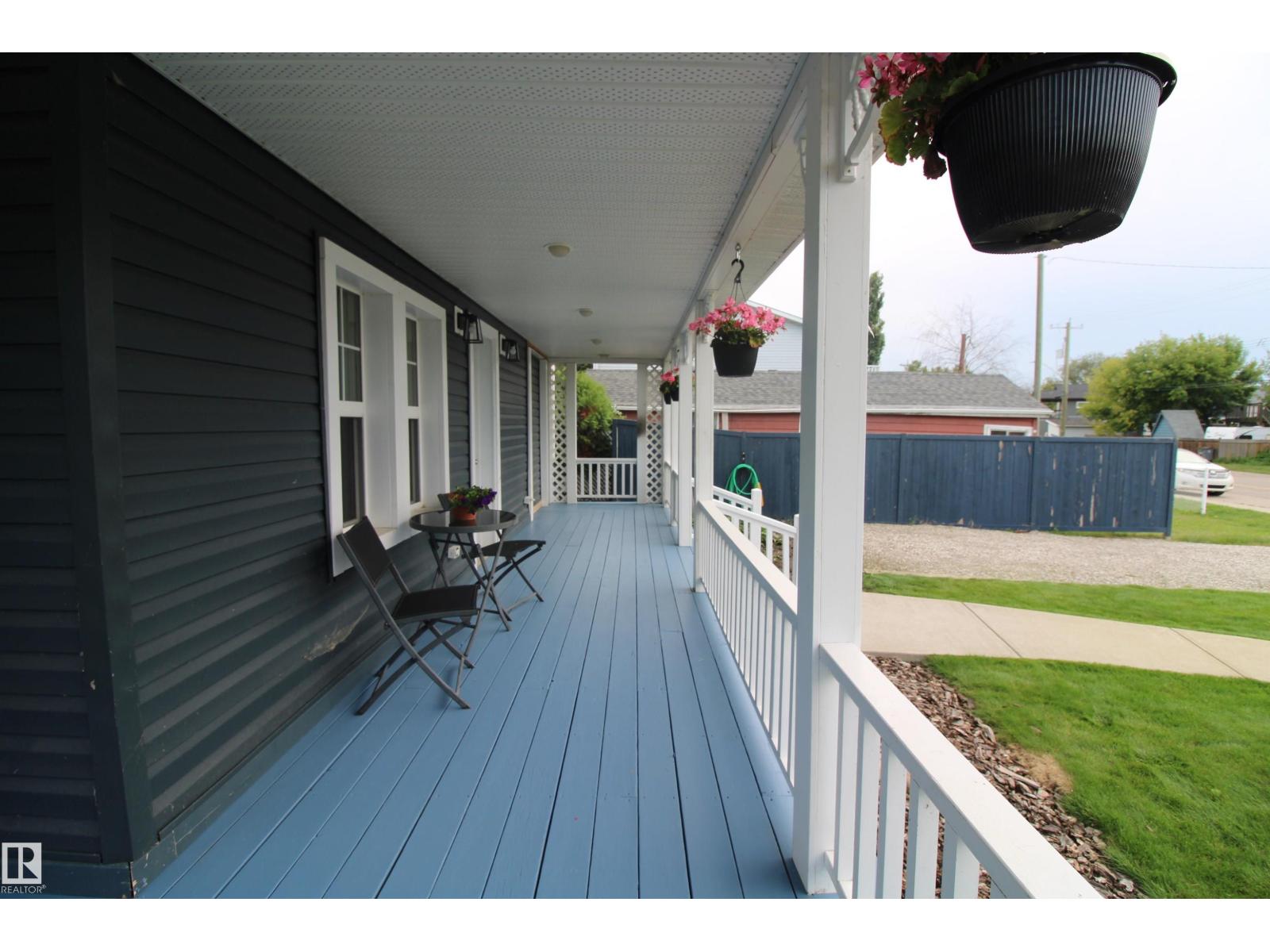 4503 50 Av, Rural Lac Ste. Anne County, Alberta  T0E 0A0 - Photo 16 - E4453690