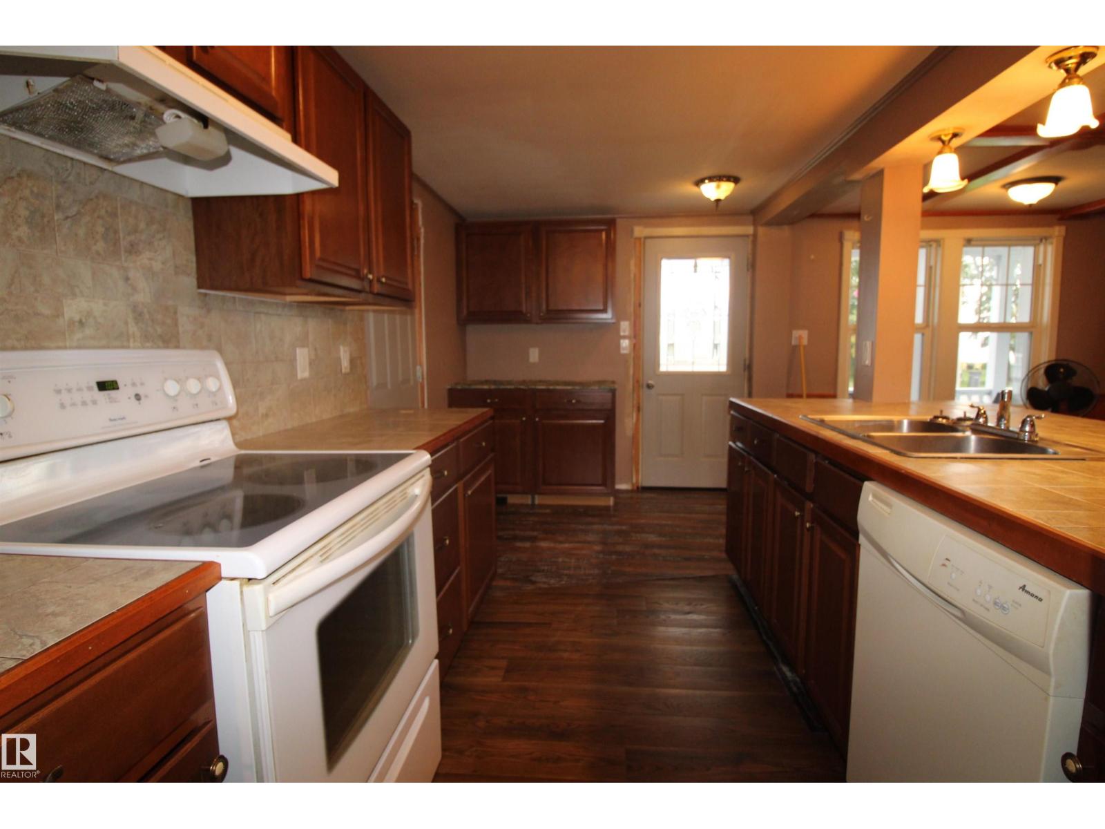 4503 50 Av, Rural Lac Ste. Anne County, Alberta  T0E 0A0 - Photo 21 - E4453690