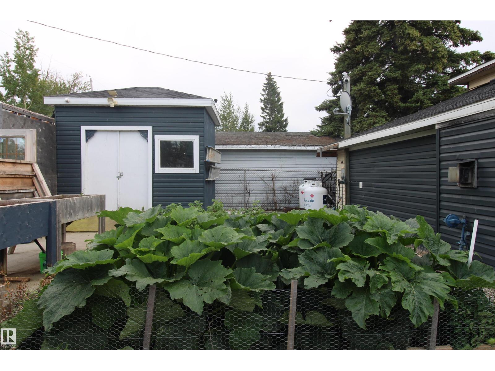 4503 50 Av, Rural Lac Ste. Anne County, Alberta  T0E 0A0 - Photo 43 - E4453690