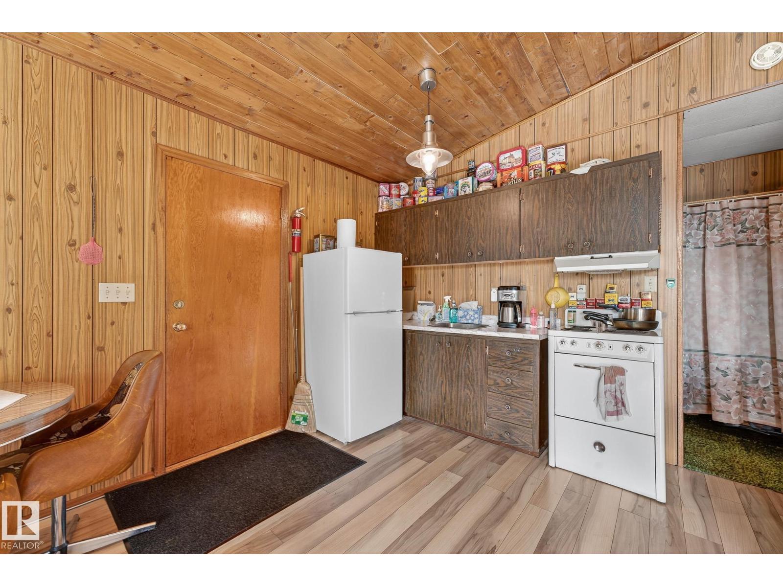 Unknown Address, ,    - Photo 7 - E4454004