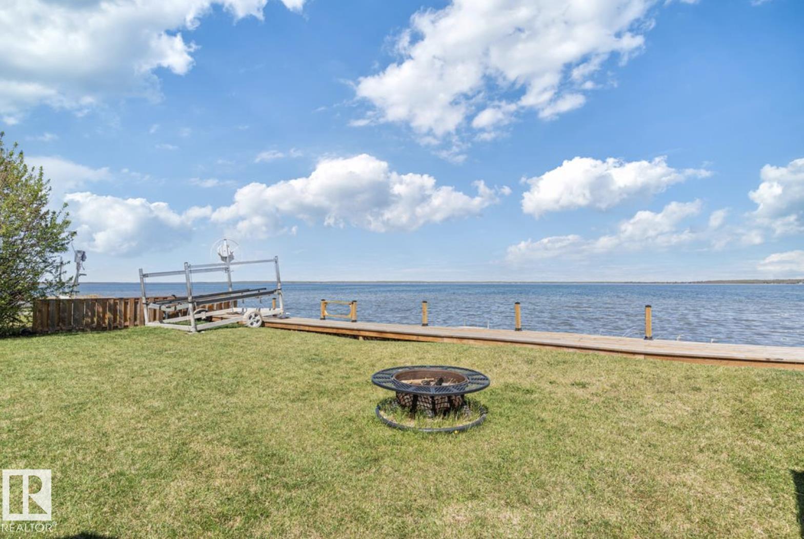 6330 Ste Anne Trail, Rural Lac Ste. Anne County, Alberta  T0E 0A0 - Photo 35 - E4454077