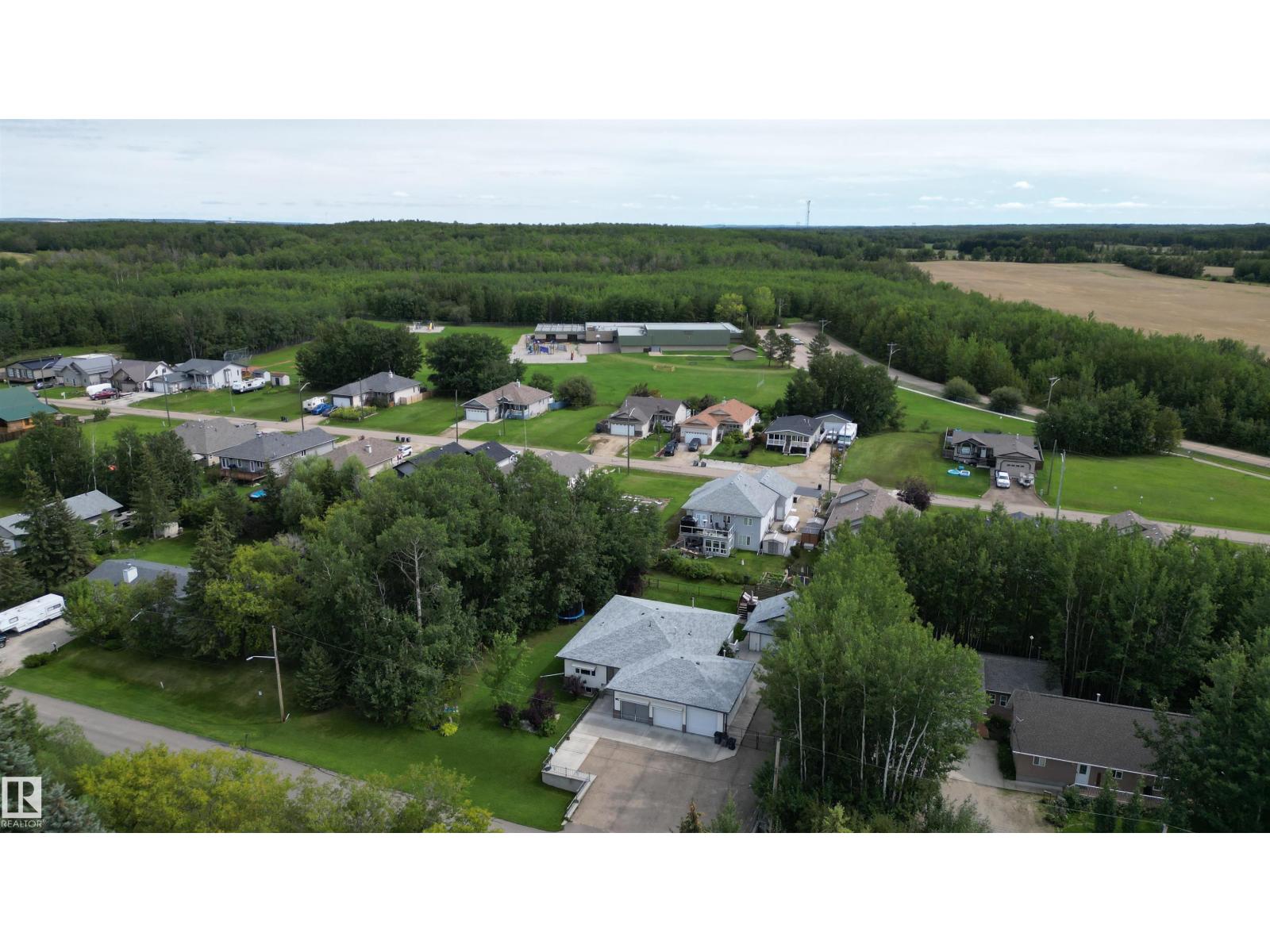 21 Power Dr, Rural Lac Ste. Anne County, Alberta  T0E 0A0 - Photo 54 - E4454140