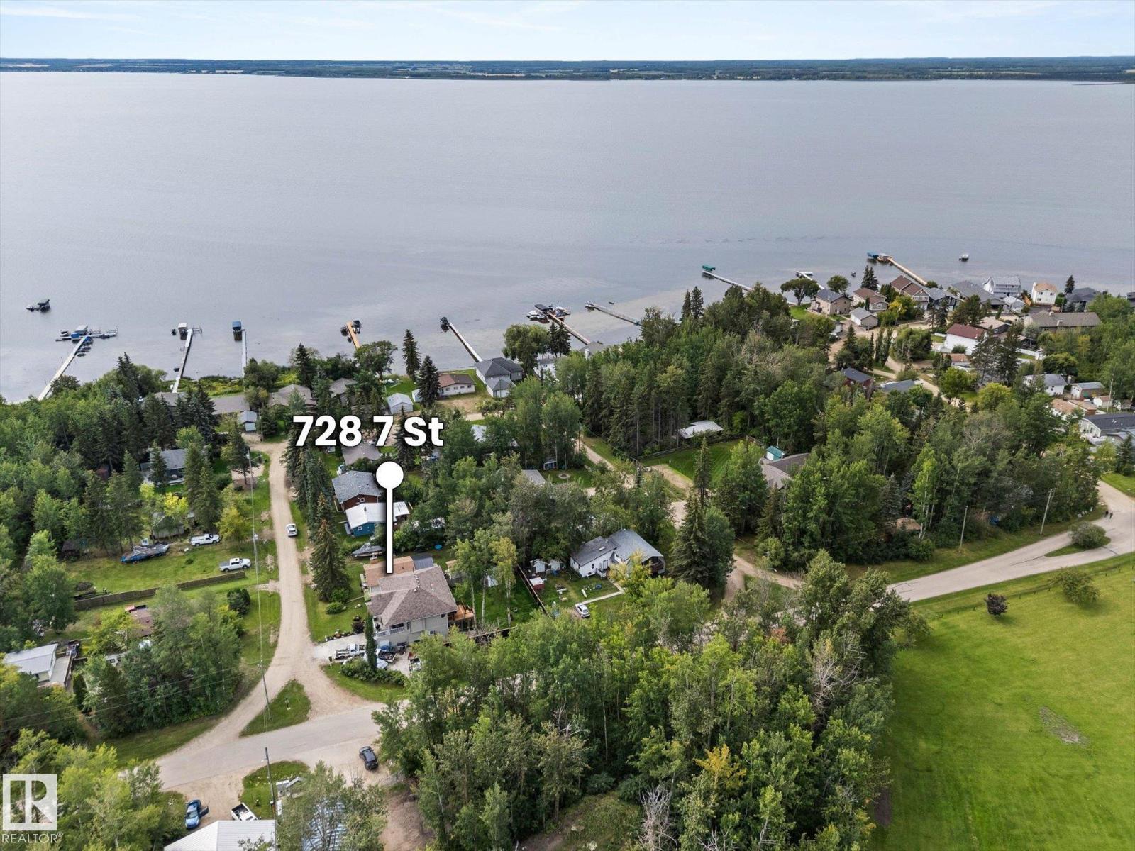 728 7 STREET, Rural Lac Ste. Anne County, Alberta