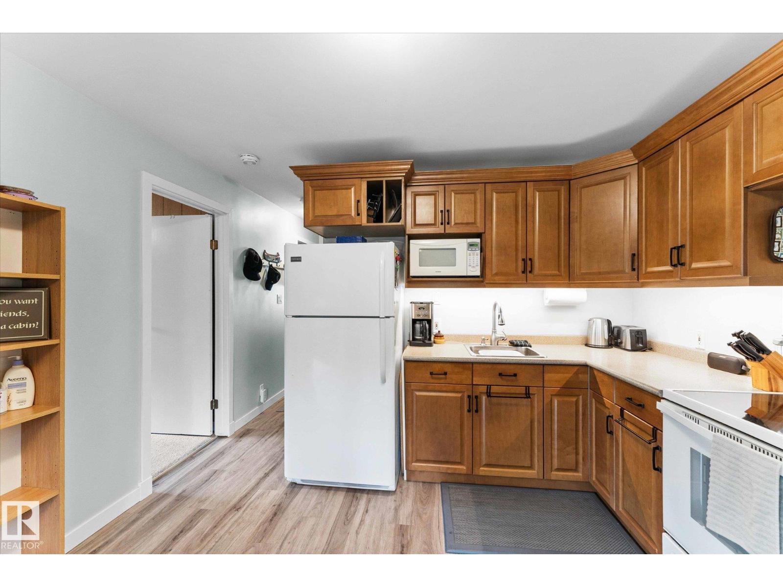 728 7 Street, Rural Lac Ste. Anne County, Alberta  T0E 1A0 - Photo 14 - E4454236