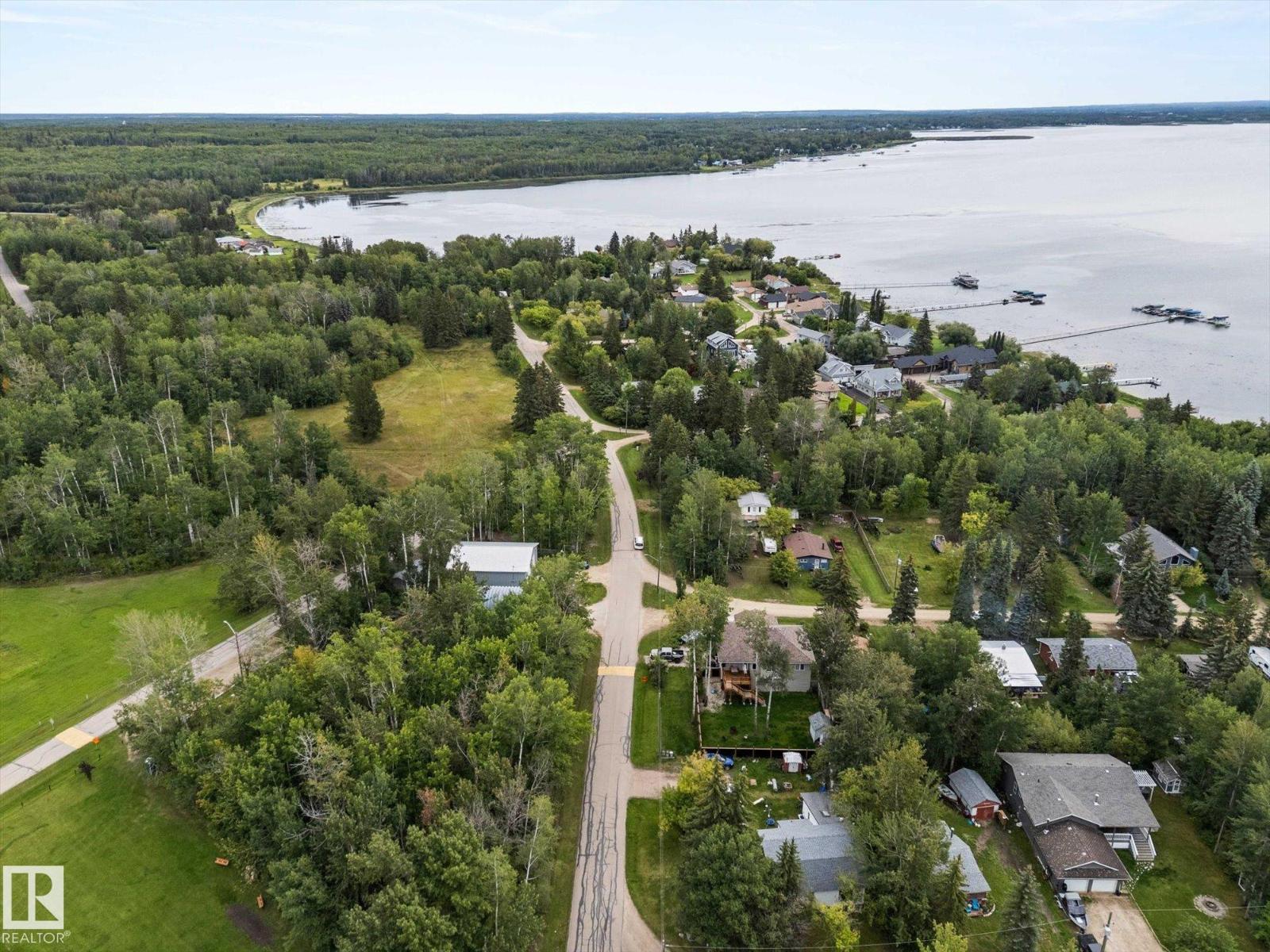 728 7 Street, Rural Lac Ste. Anne County, Alberta  T0E 1A0 - Photo 31 - E4454236