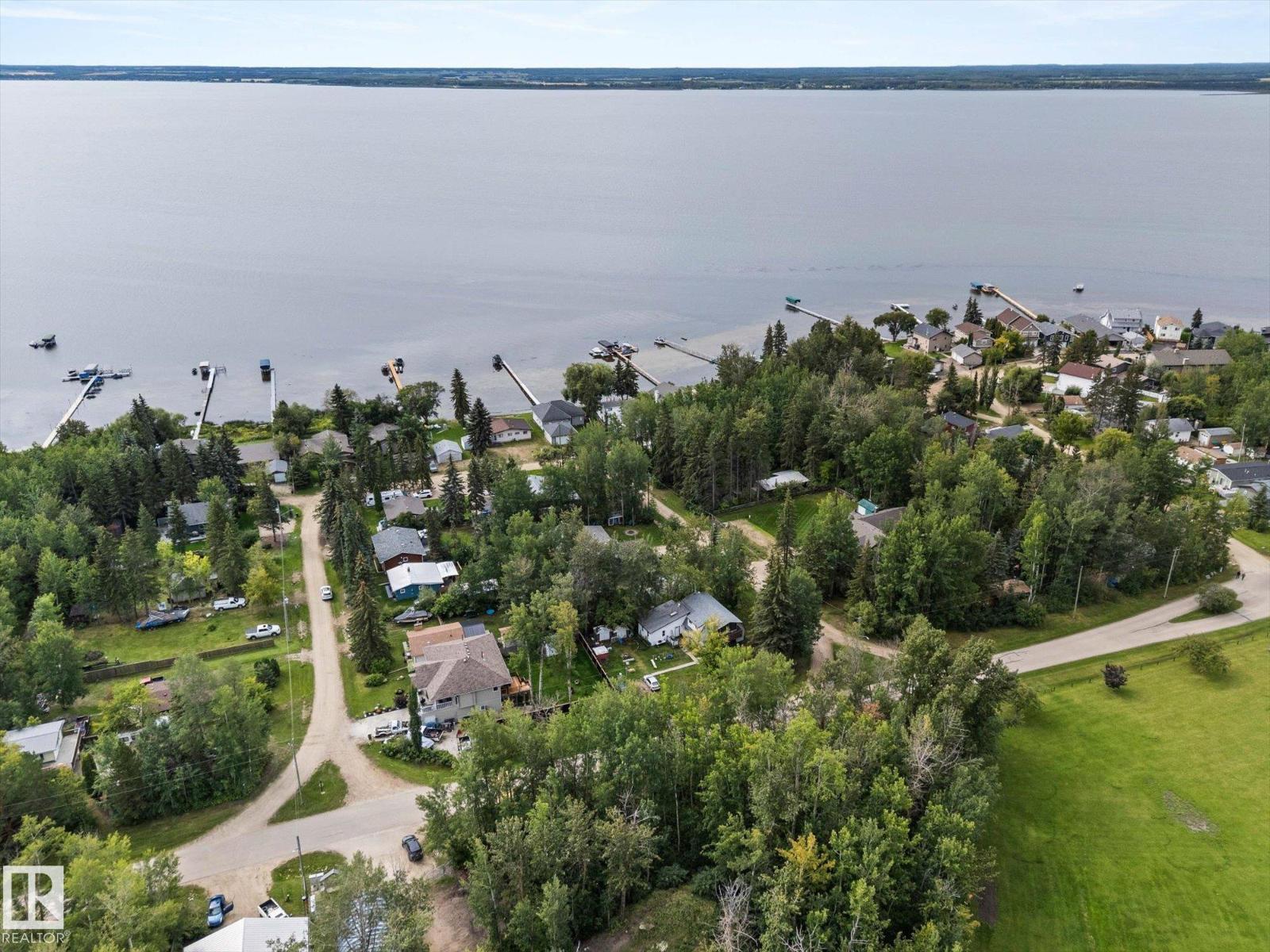 728 7 Street, Rural Lac Ste. Anne County, Alberta  T0E 1A0 - Photo 35 - E4454236