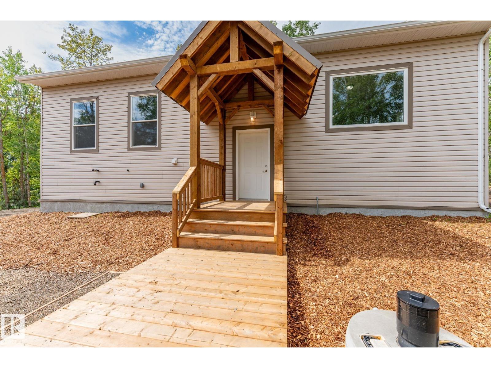 4008 Nakamun Dr, Rural Lac Ste. Anne County, Alberta  T0E 1V0 - Photo 3 - E4454394