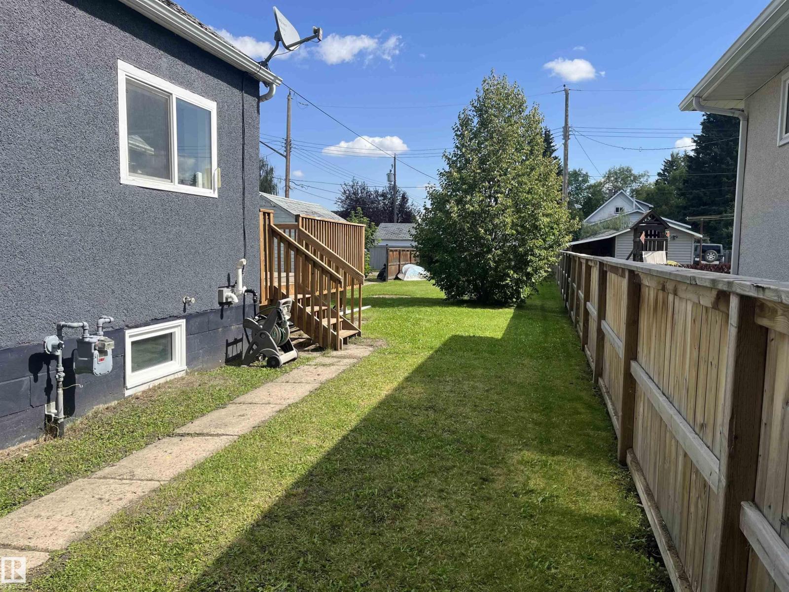 5025 49 St, Calmar, Alberta  T0C 0V0 - Photo 5 - E4454522