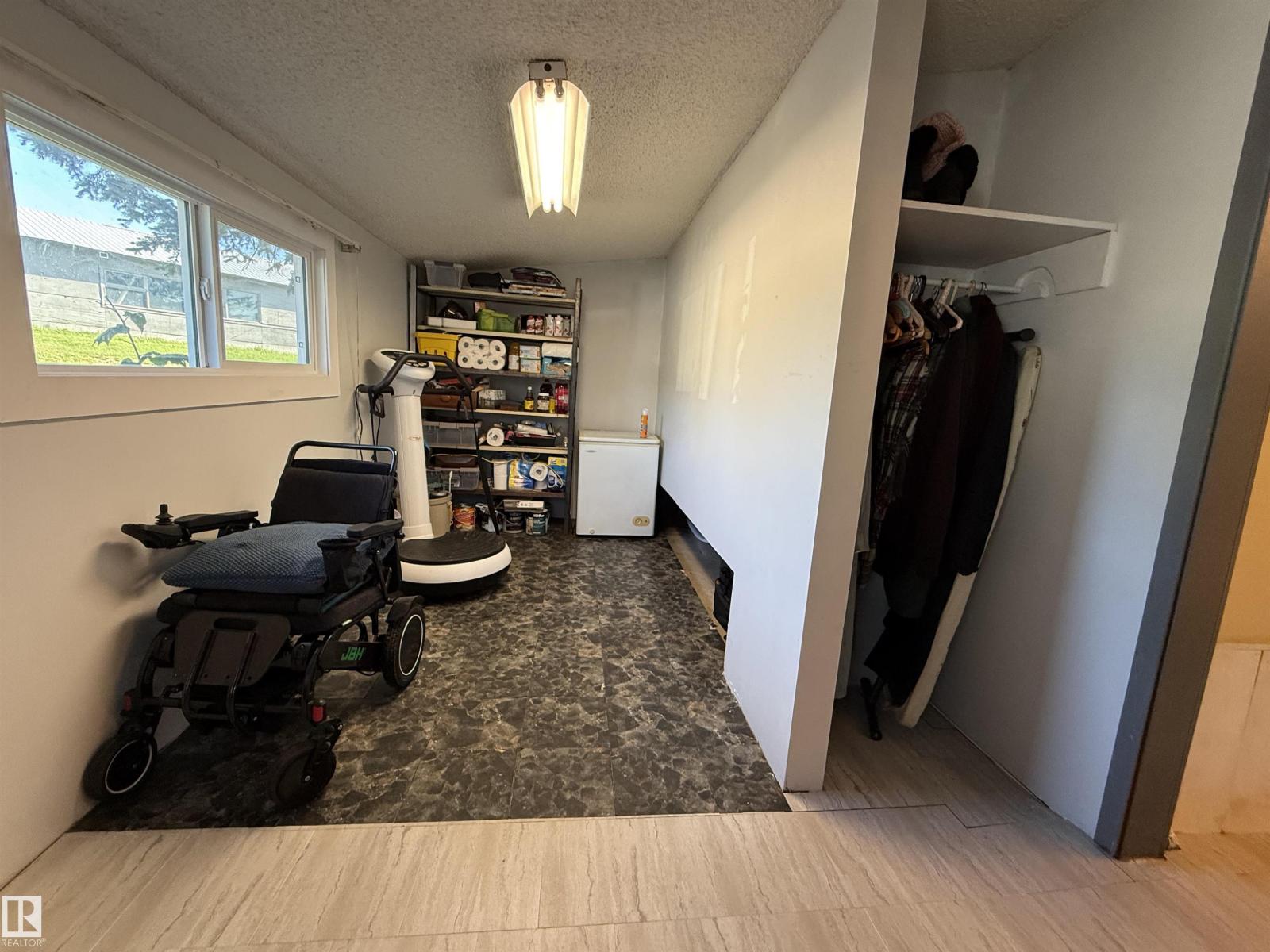 56024 Rge Rd 13, Rural Lac Ste. Anne County, Alberta  T0E 1V0 - Photo 17 - E4454902