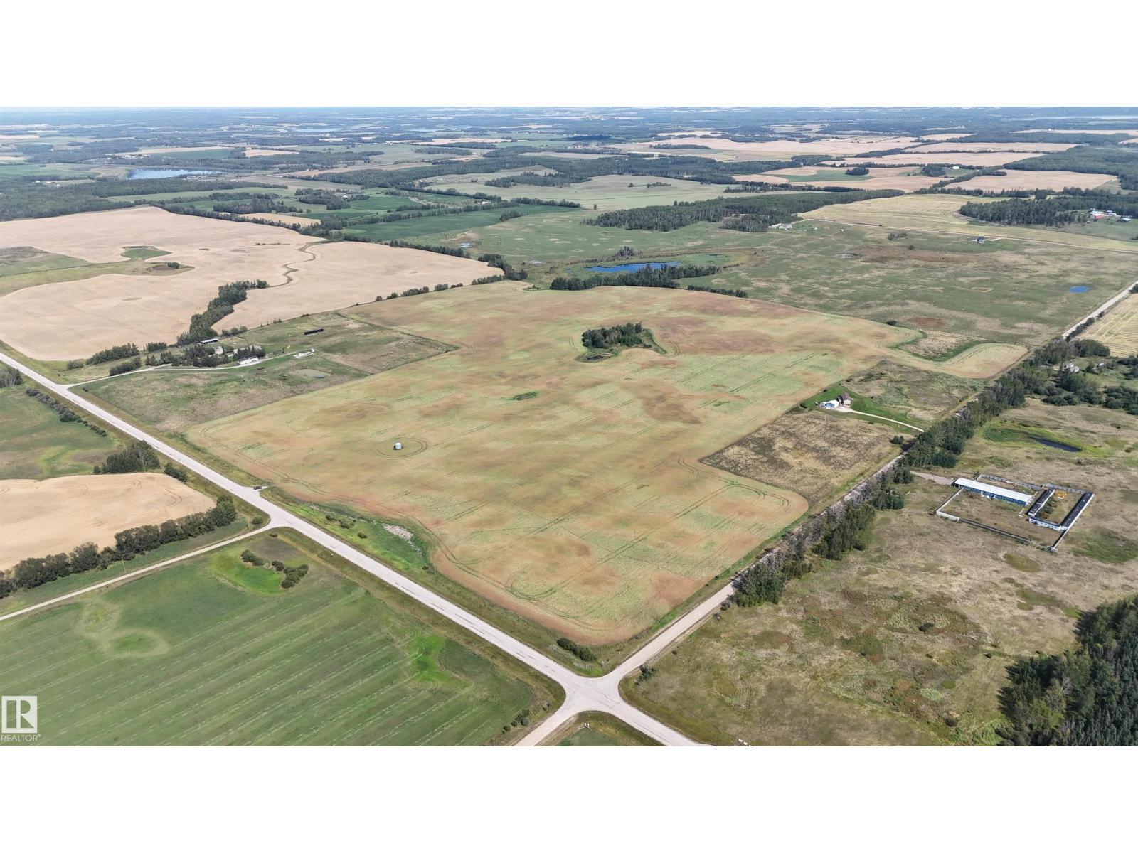 55409 Hwy 777, Rural Lac Ste. Anne County, Alberta  T0E 1V0 - Photo 3 - E4455000
