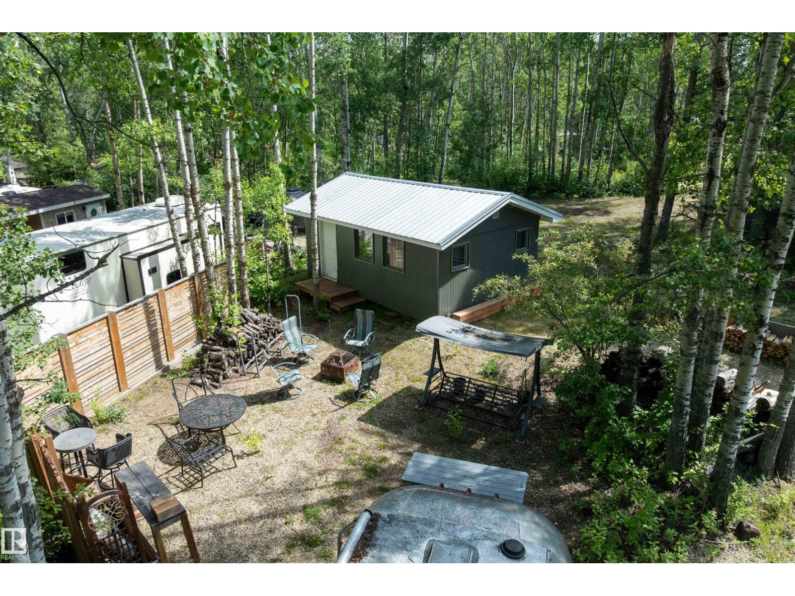#101 53509 Rr 60, Rural Parkland County, Alberta  T0E 1H0 - Photo 2 - E4455335