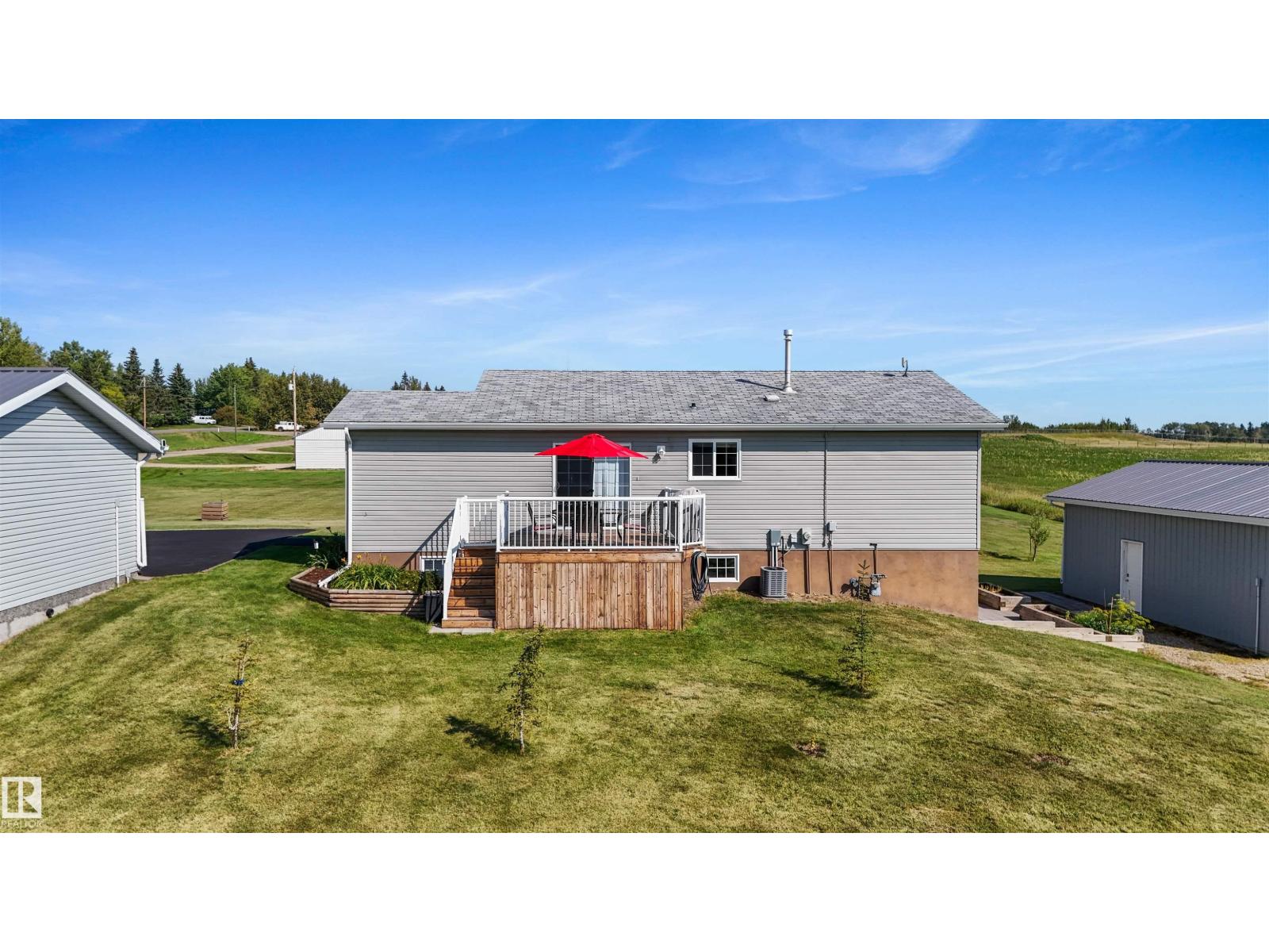 5049 50a Av, Rural Brazeau County, Alberta  T0C 1W0 - Photo 5 - E4455345