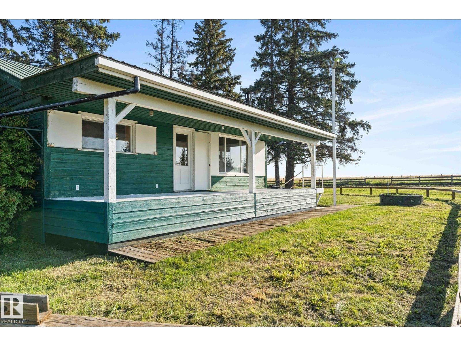 48437 Rge Road 34, Rural Leduc County, Alberta  T0C 2T0 - Photo 1 - E4455371