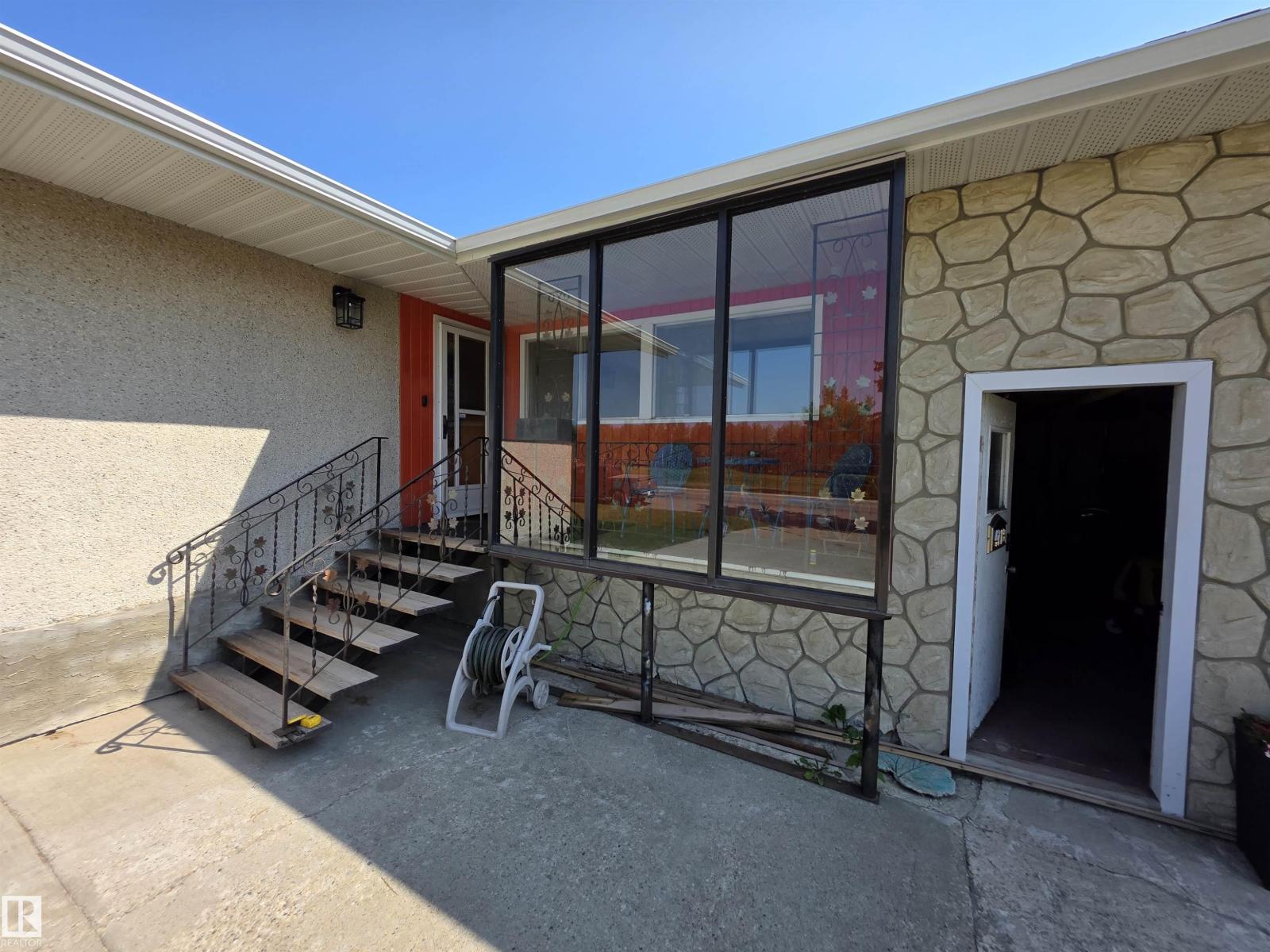 4719 50 St, Drayton Valley, Alberta  T7A 1J1 - Photo 2 - E4455372