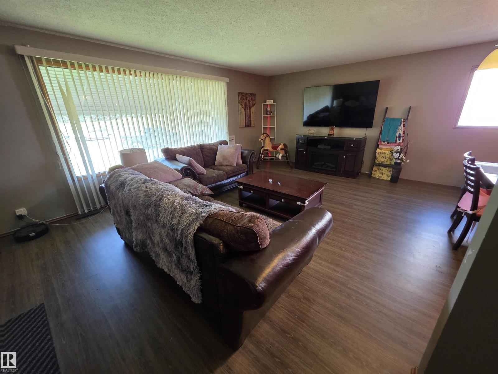 4719 50 St, Drayton Valley, Alberta  T7A 1J1 - Photo 7 - E4455372