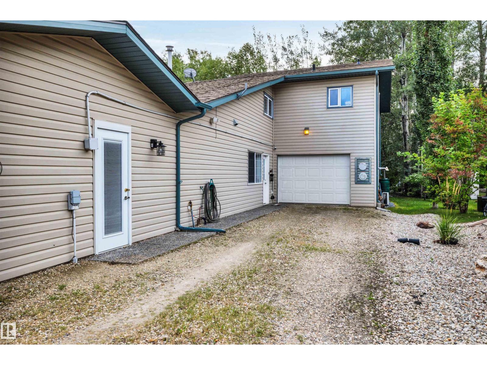 605 6th St, Rural Lac Ste. Anne County, Alberta  T0E 1A0 - Photo 8 - E4455517