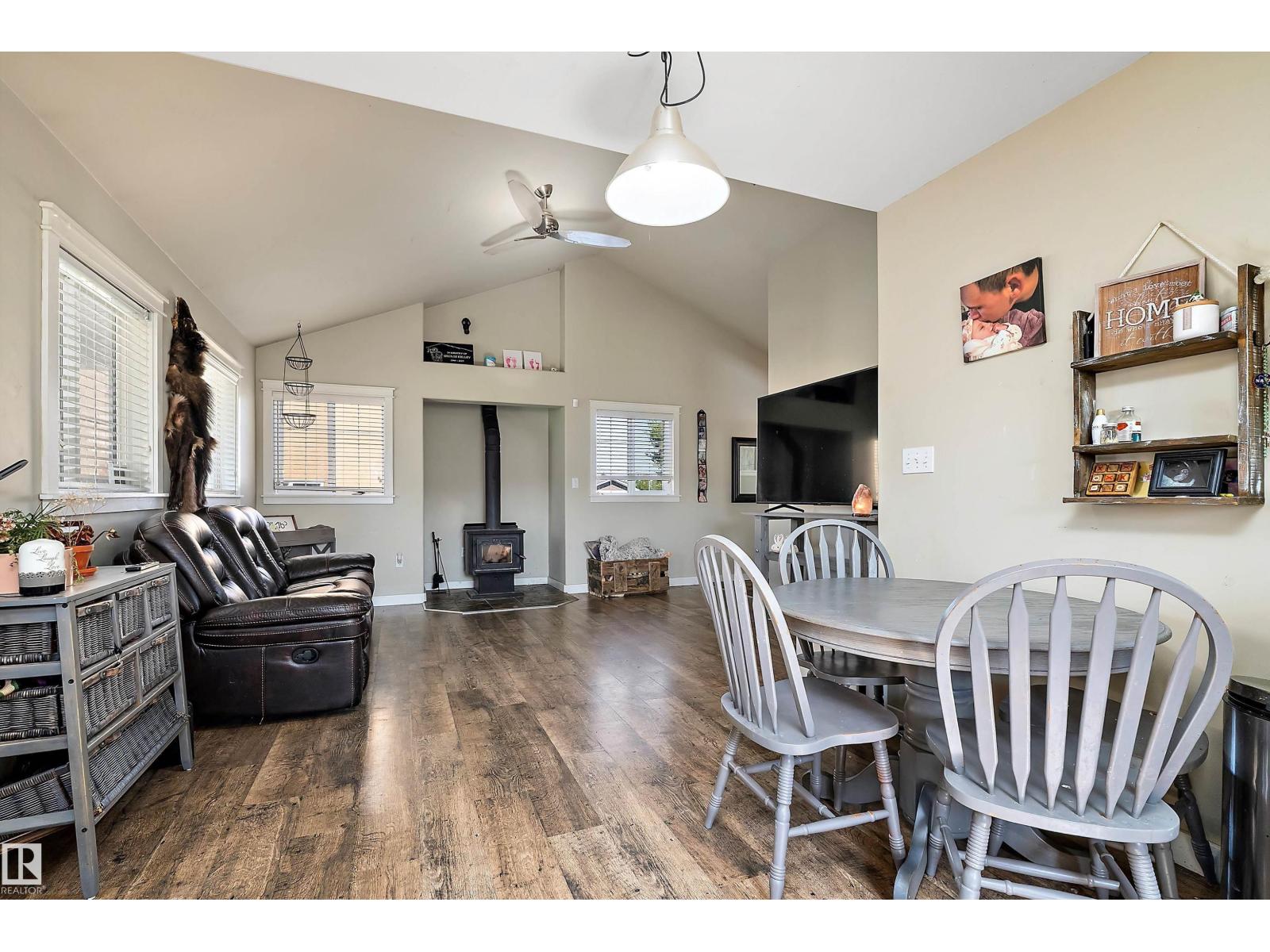 5015 47 Av, Evansburg, Alberta  T0E 0T0 - Photo 10 - E4456085