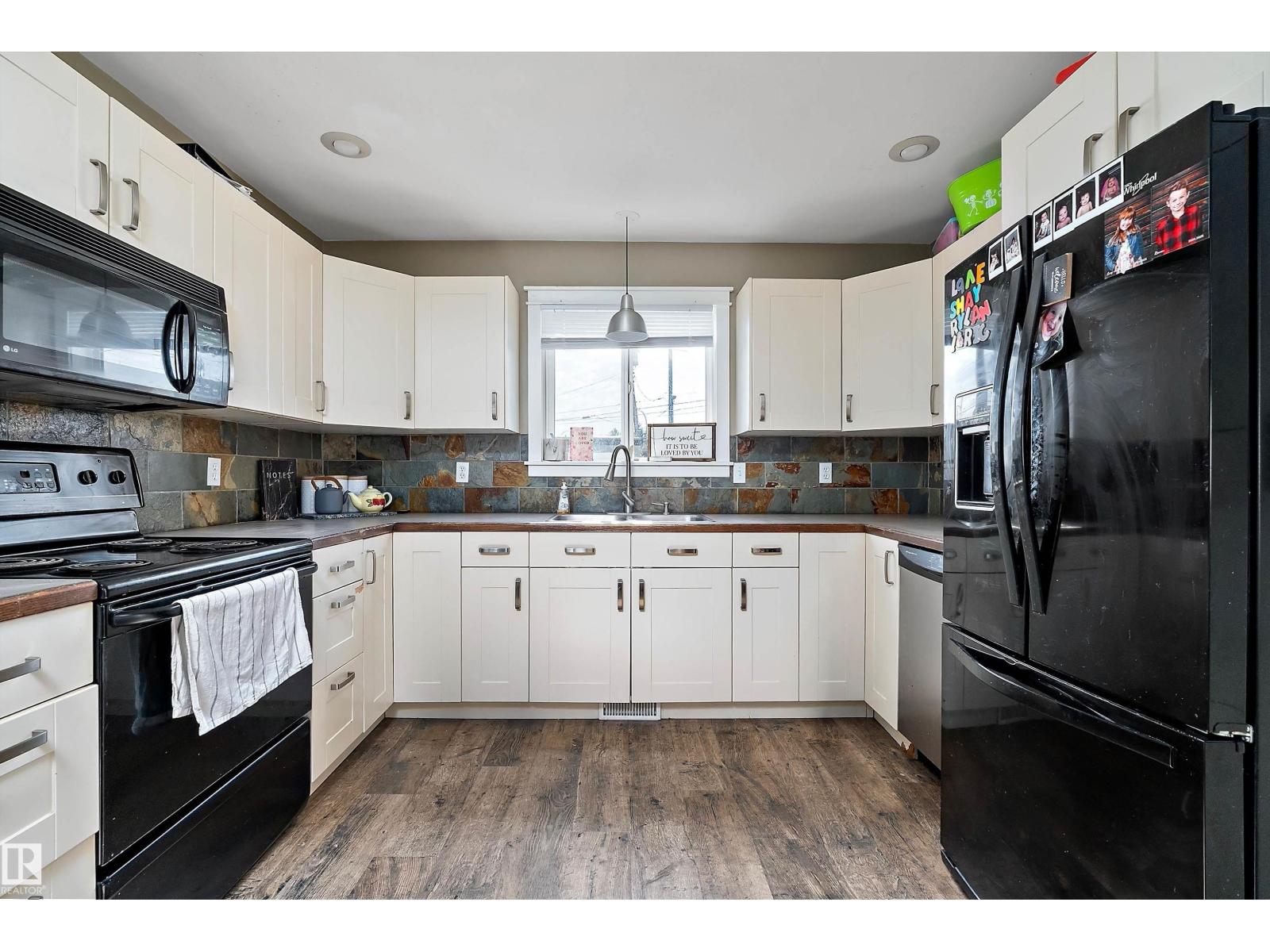 5015 47 Av, Evansburg, Alberta  T0E 0T0 - Photo 14 - E4456085