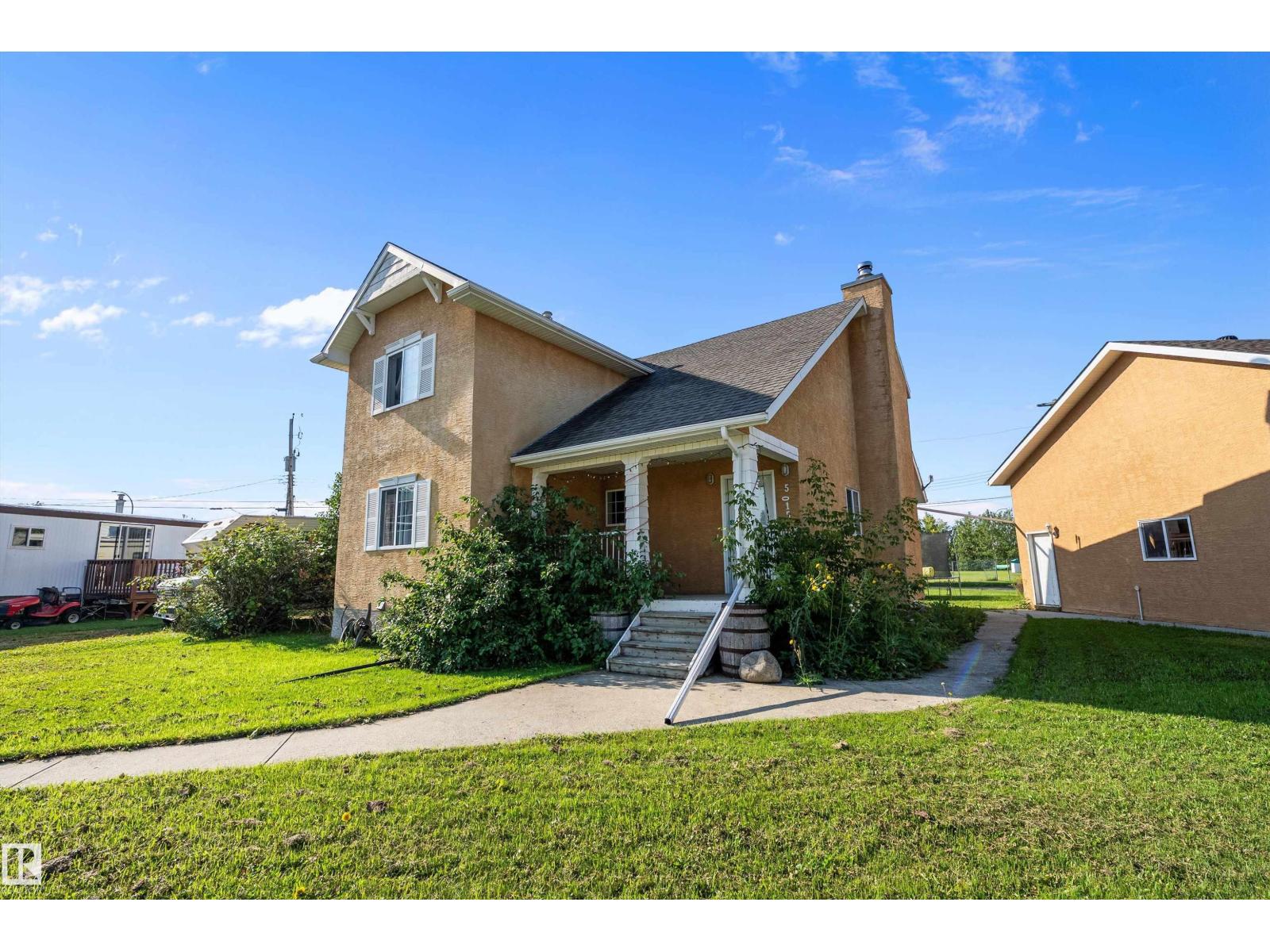 5015 47 Av, Evansburg, Alberta  T0E 0T0 - Photo 2 - E4456085