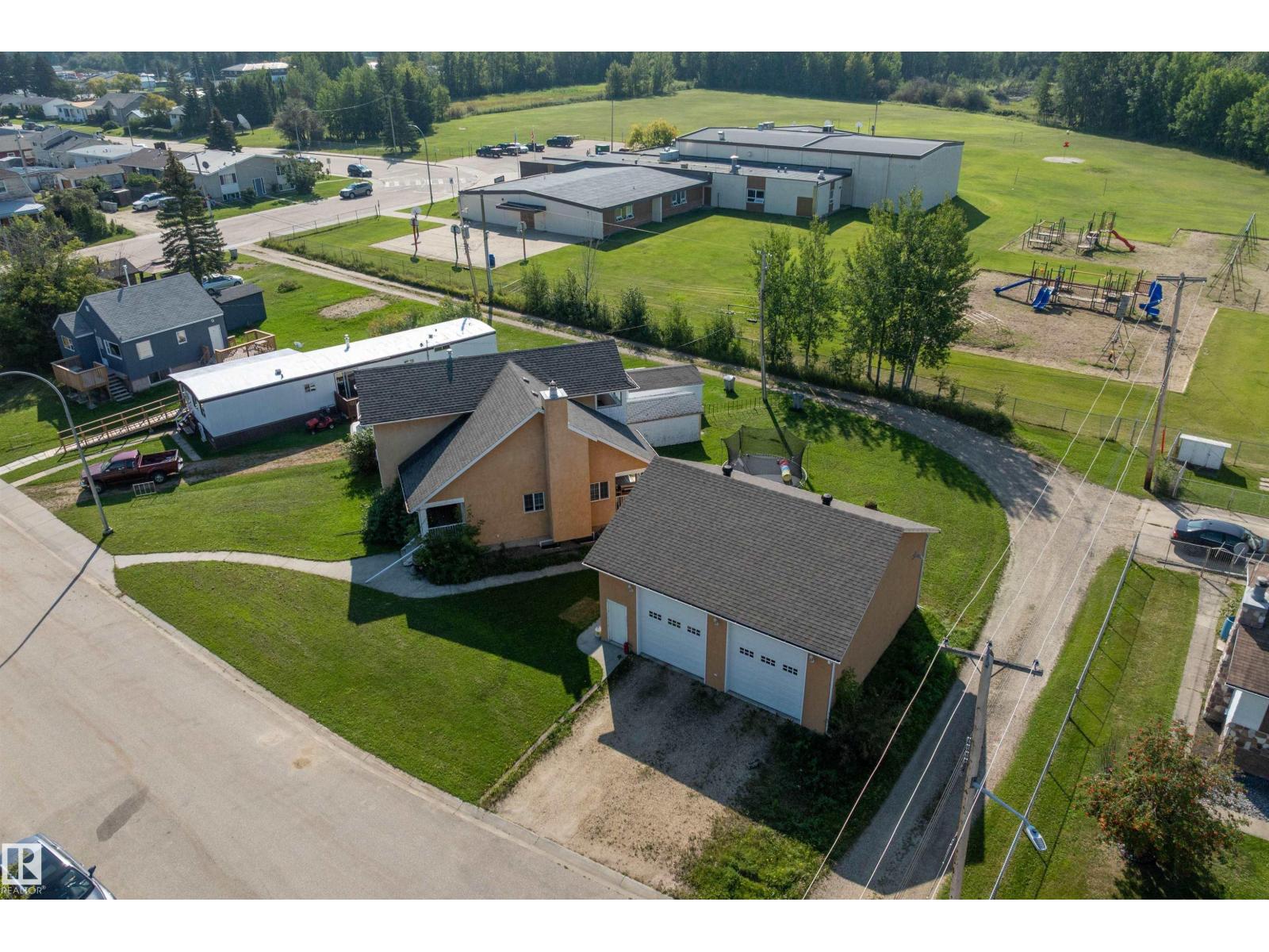 5015 47 Av, Evansburg, Alberta  T0E 0T0 - Photo 55 - E4456085