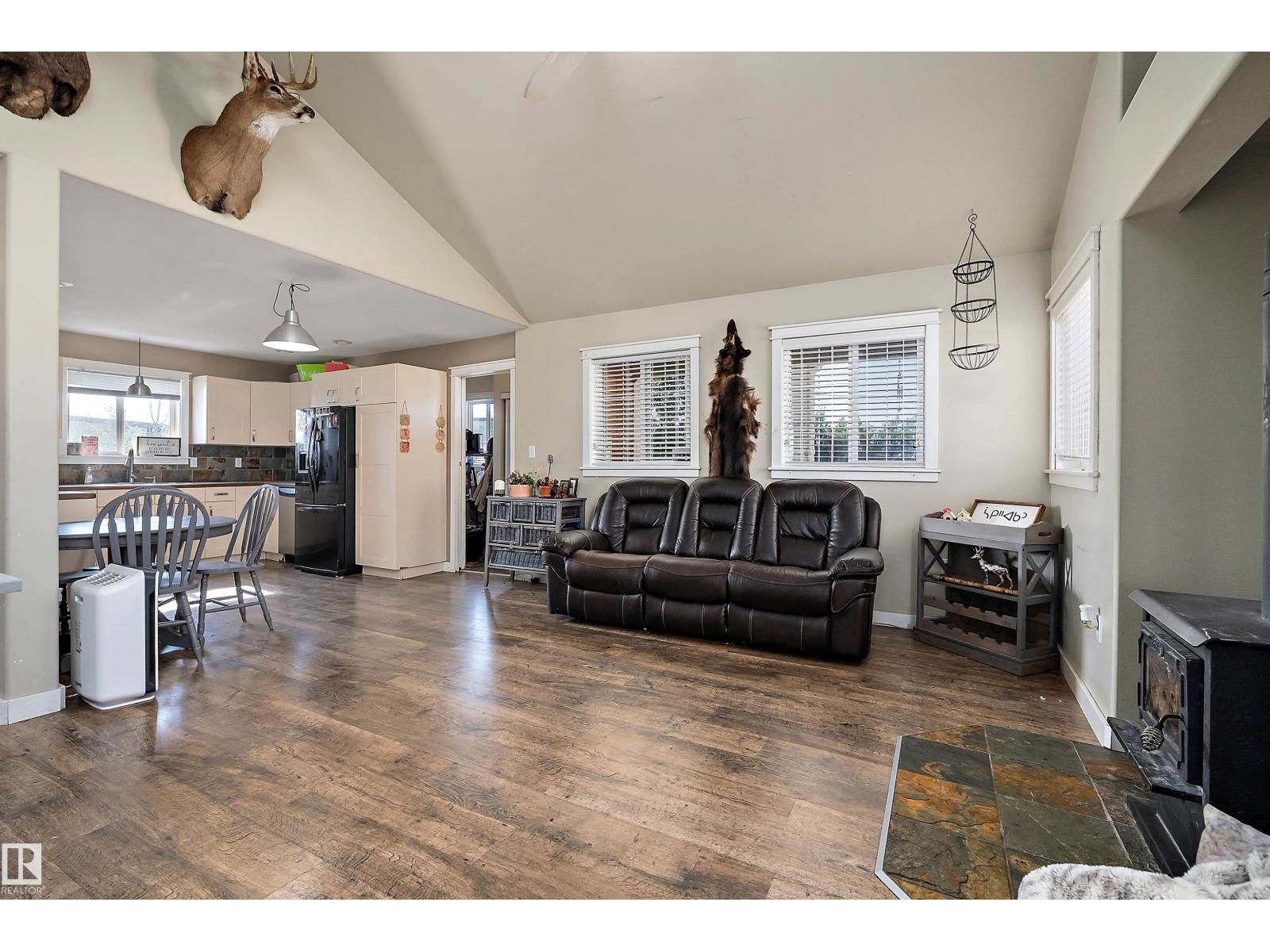 5015 47 Av, Evansburg, Alberta  T0E 0T0 - Photo 6 - E4456085