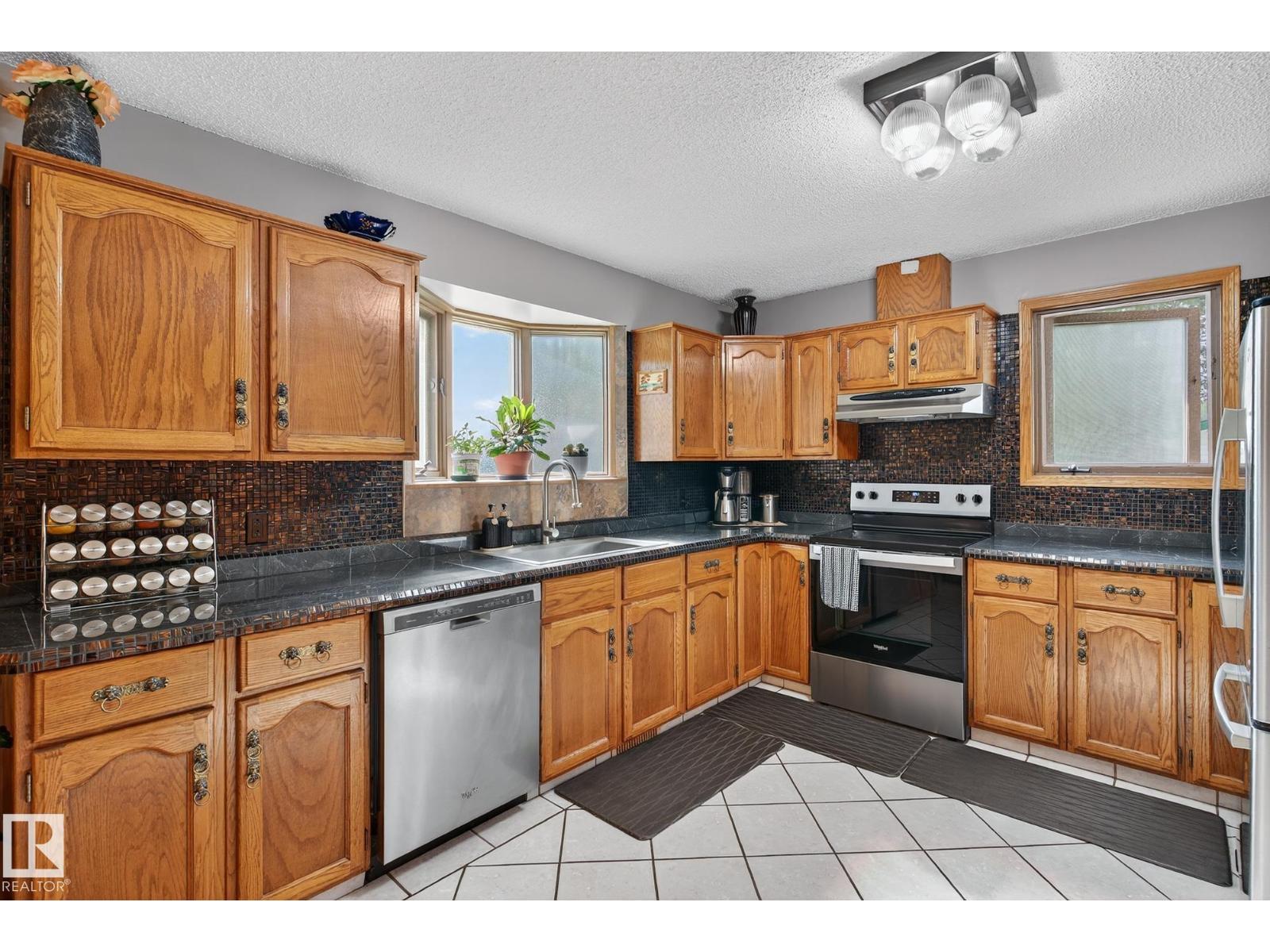 4704 51 St, Rural Lac Ste. Anne County, Alberta  T0E 0A0 - Photo 30 - E4456508