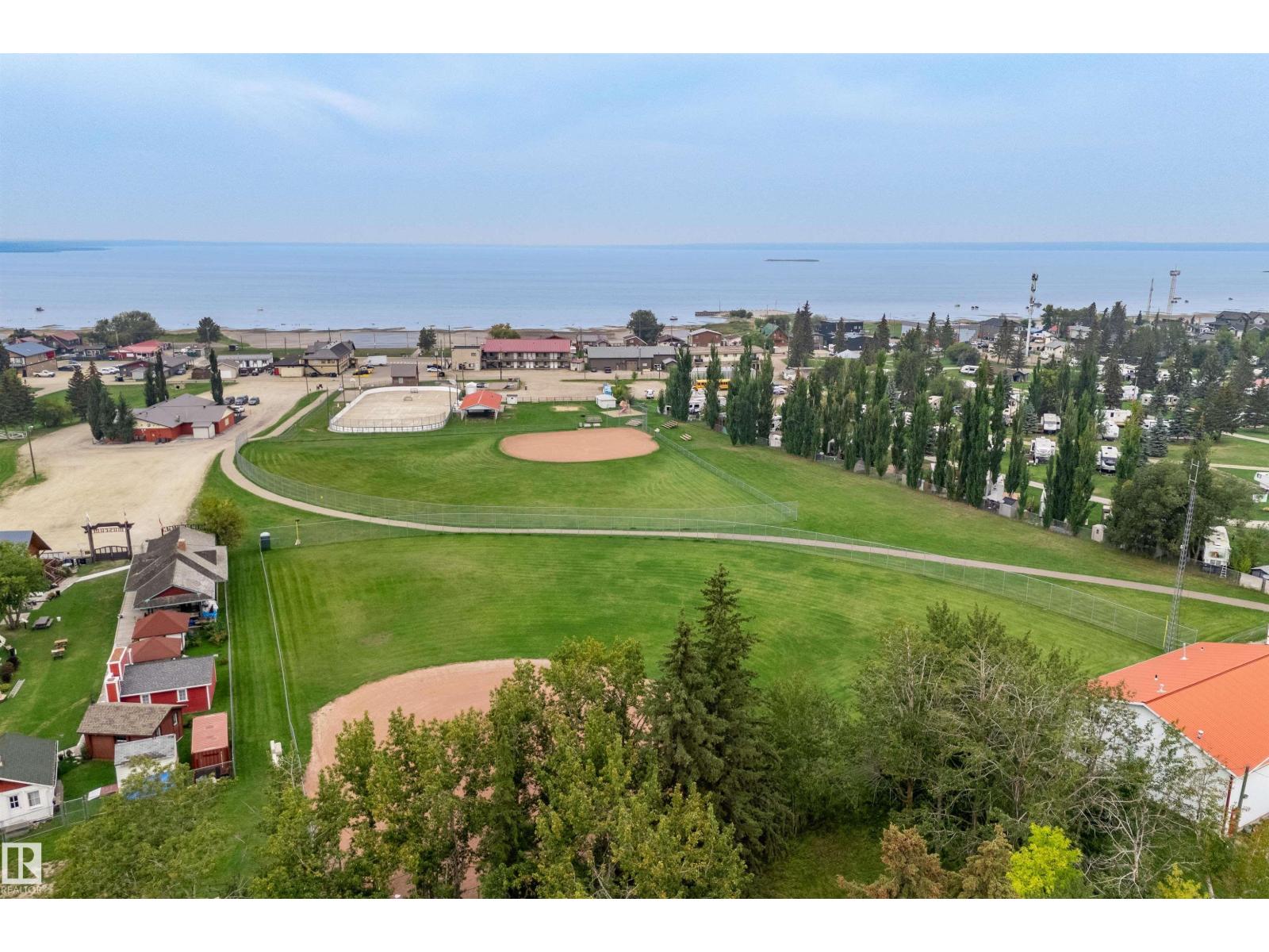 4704 51 St, Rural Lac Ste. Anne County, Alberta  T0E 0A0 - Photo 45 - E4456508