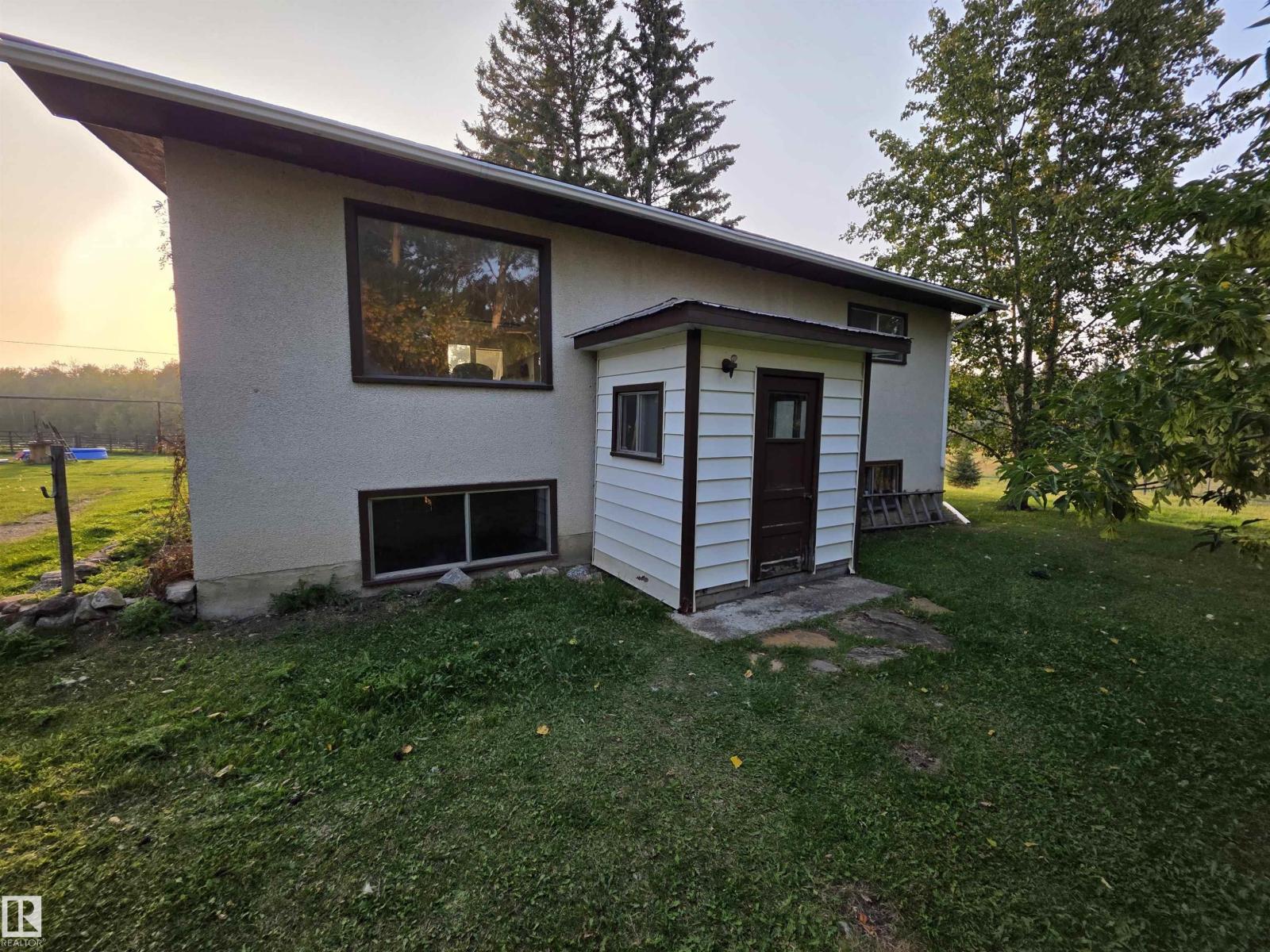 56418 Rge Road 35, Rural Lac Ste. Anne County, Alberta  T0E 1A0 - Photo 2 - E4456572