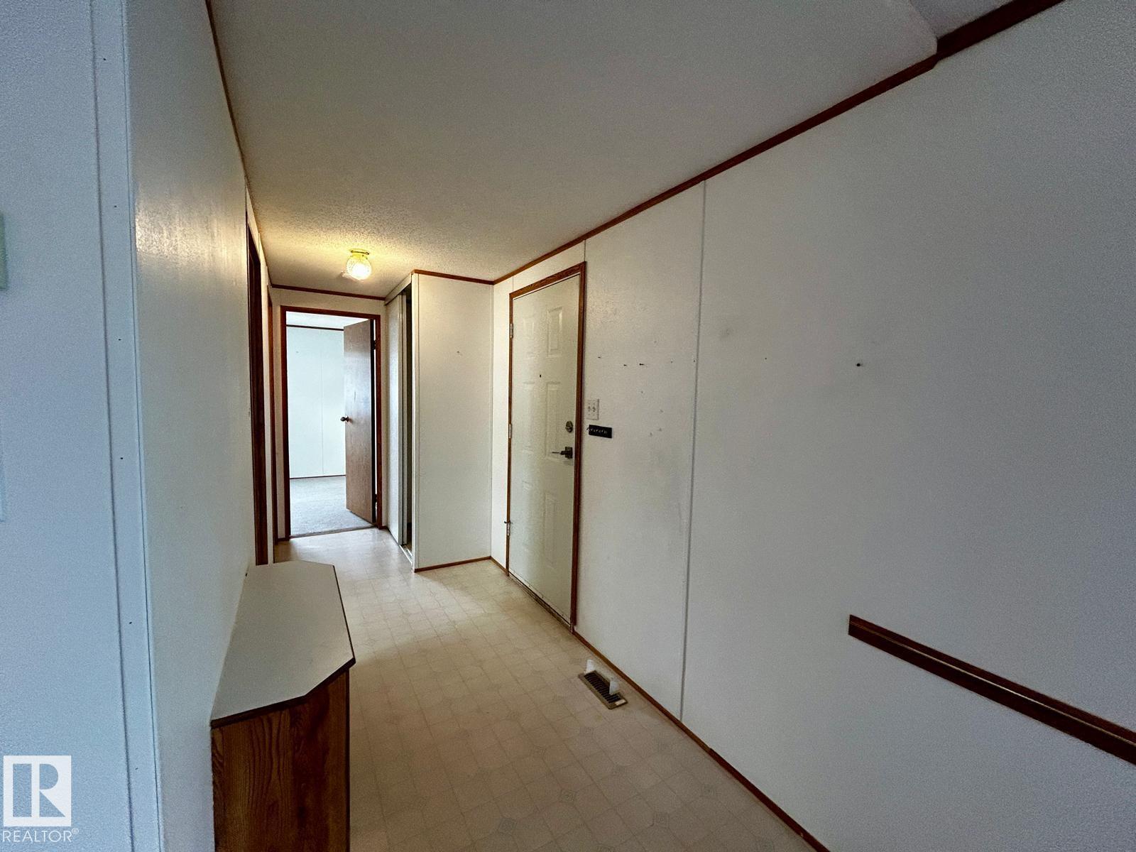 109 4 Street E, Rural Wetaskiwin County, Alberta  T0C 0T0 - Photo 3 - E4456737