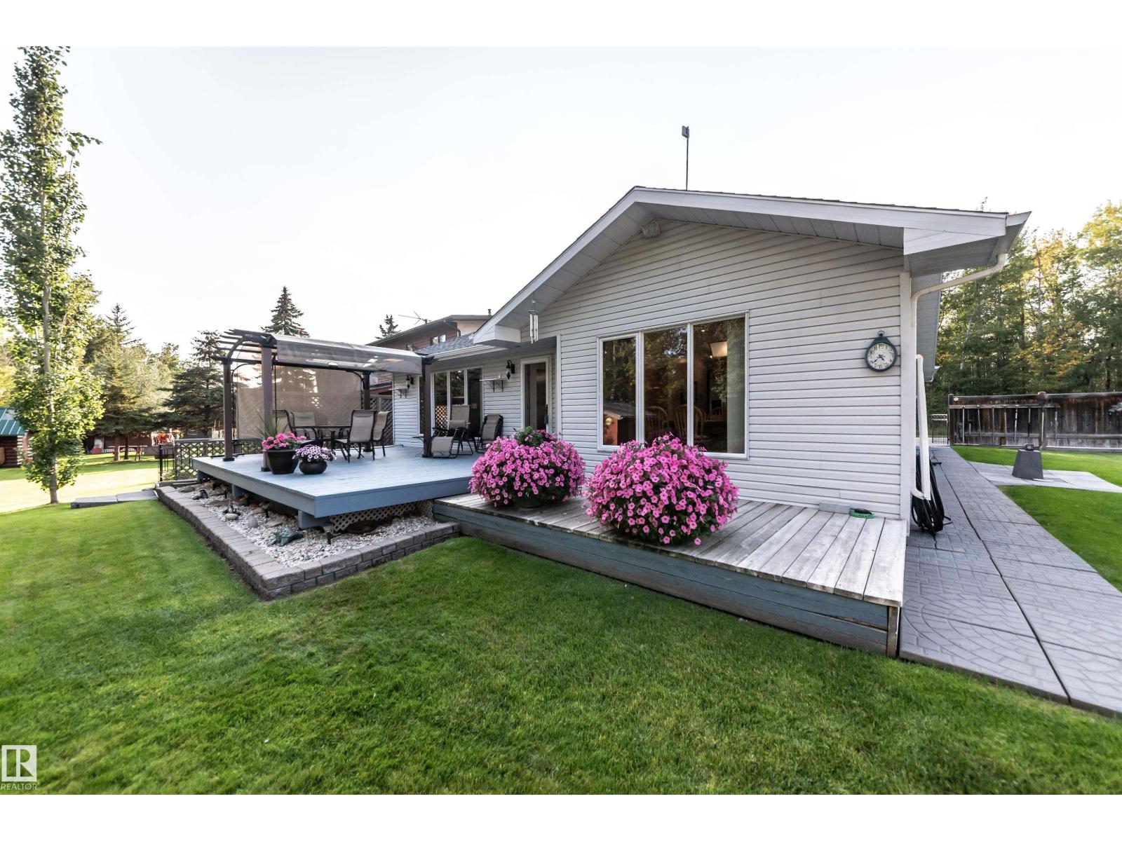 1087 10 St, Rural Lac Ste. Anne County, Alberta  T0E 1A0 - Photo 40 - E4457250