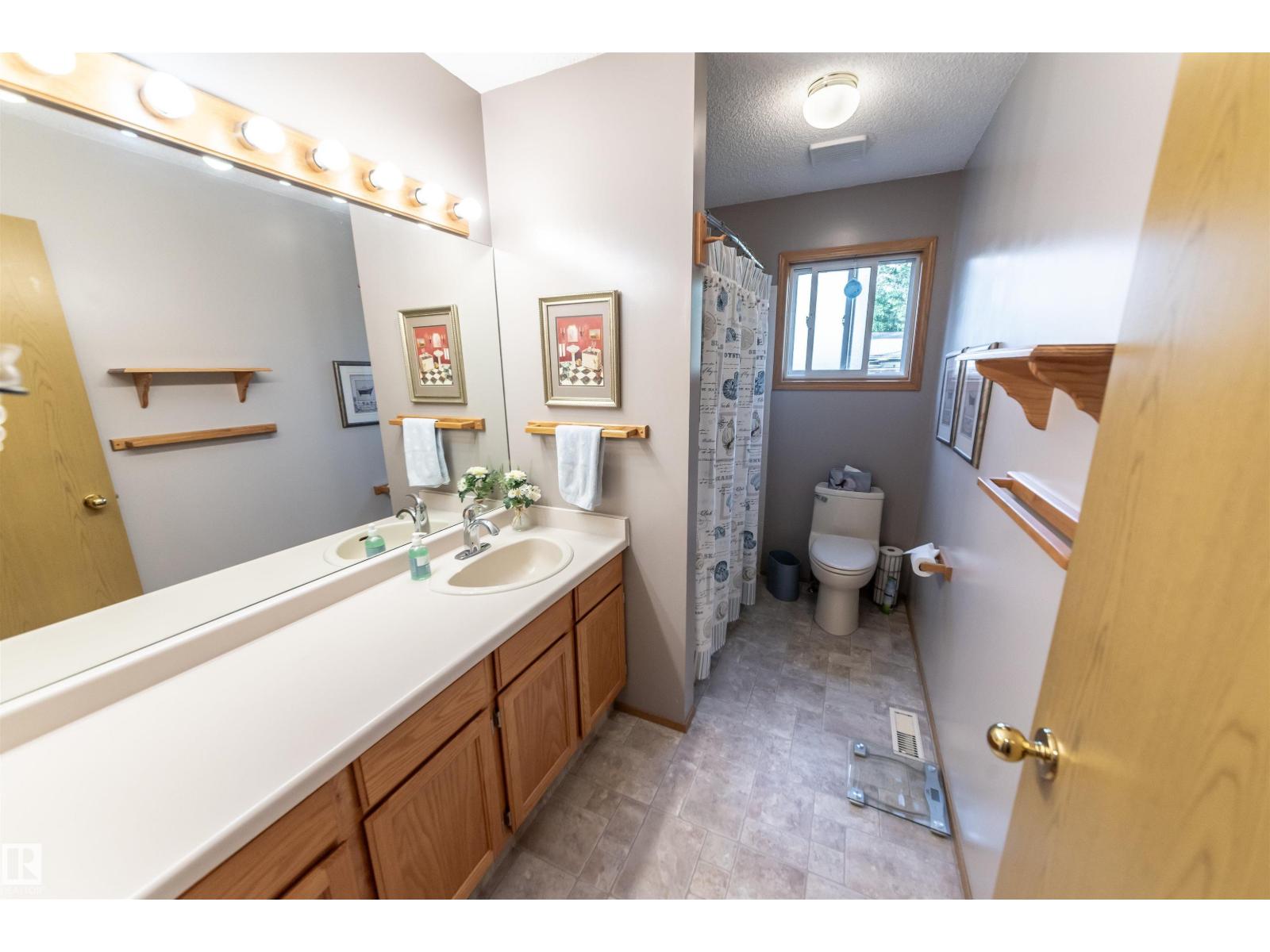 1087 10 St, Rural Lac Ste. Anne County, Alberta  T0E 1A0 - Photo 52 - E4457250