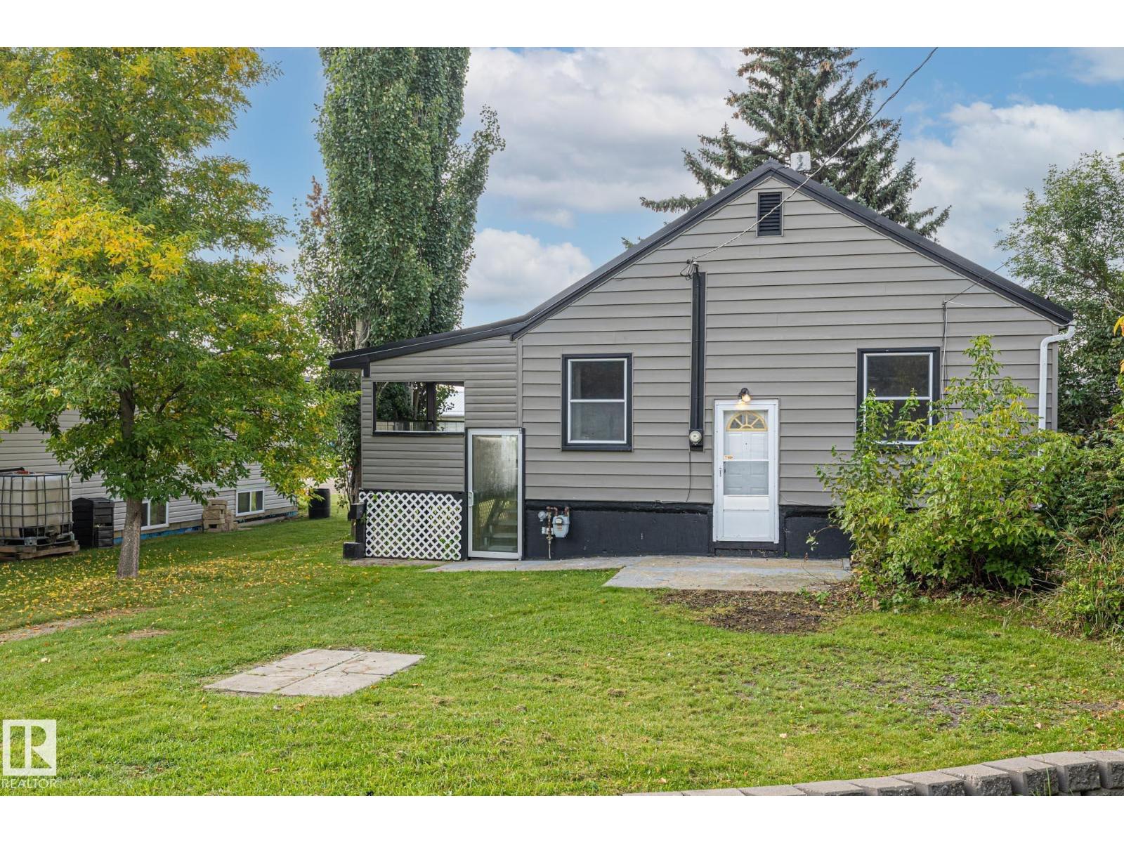 5008 54 Av, Wabamun, Alberta  T0E 2K0 - Photo 2 - E4457432