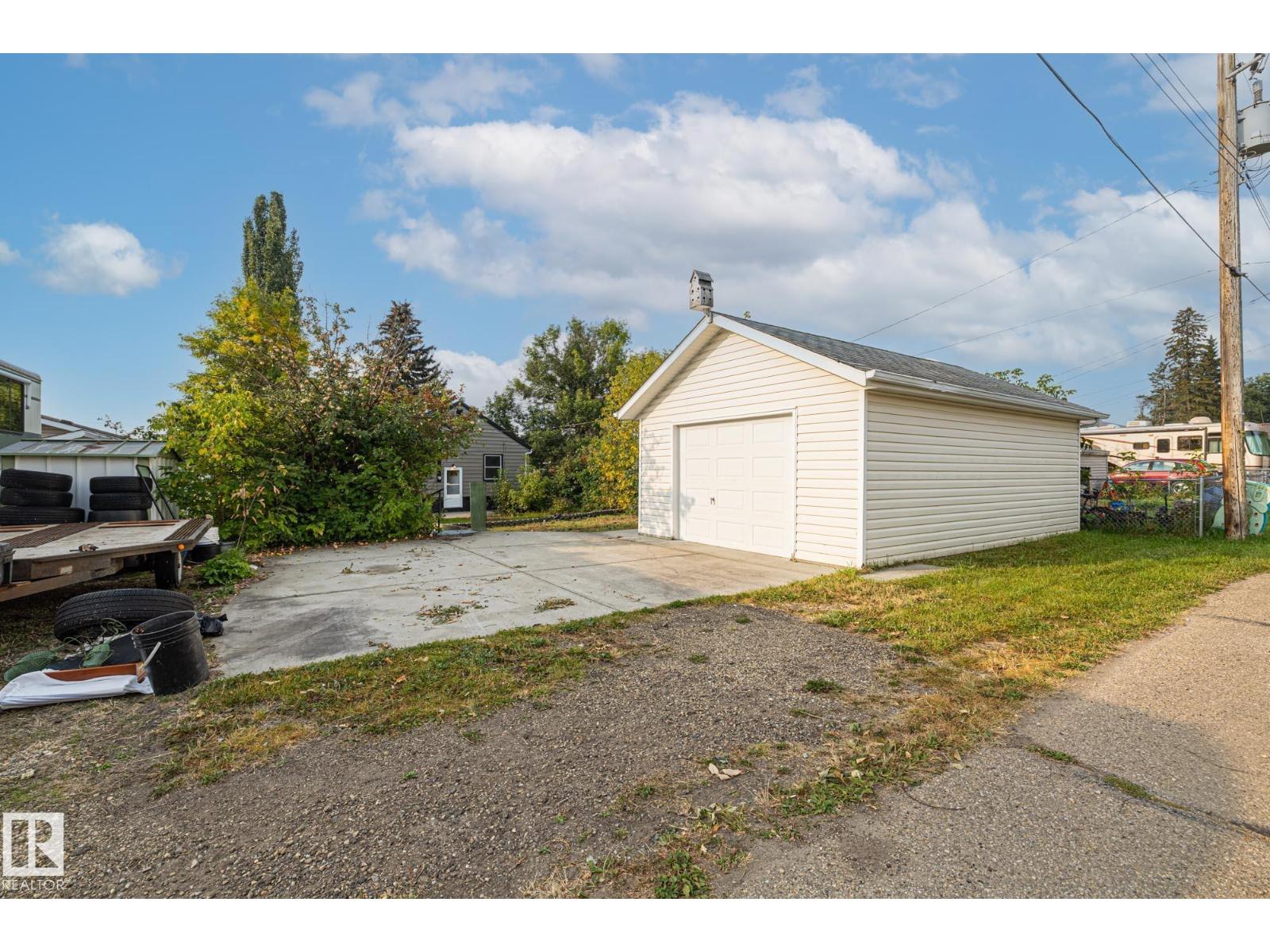 5008 54 Av, Wabamun, Alberta  T0E 2K0 - Photo 3 - E4457432