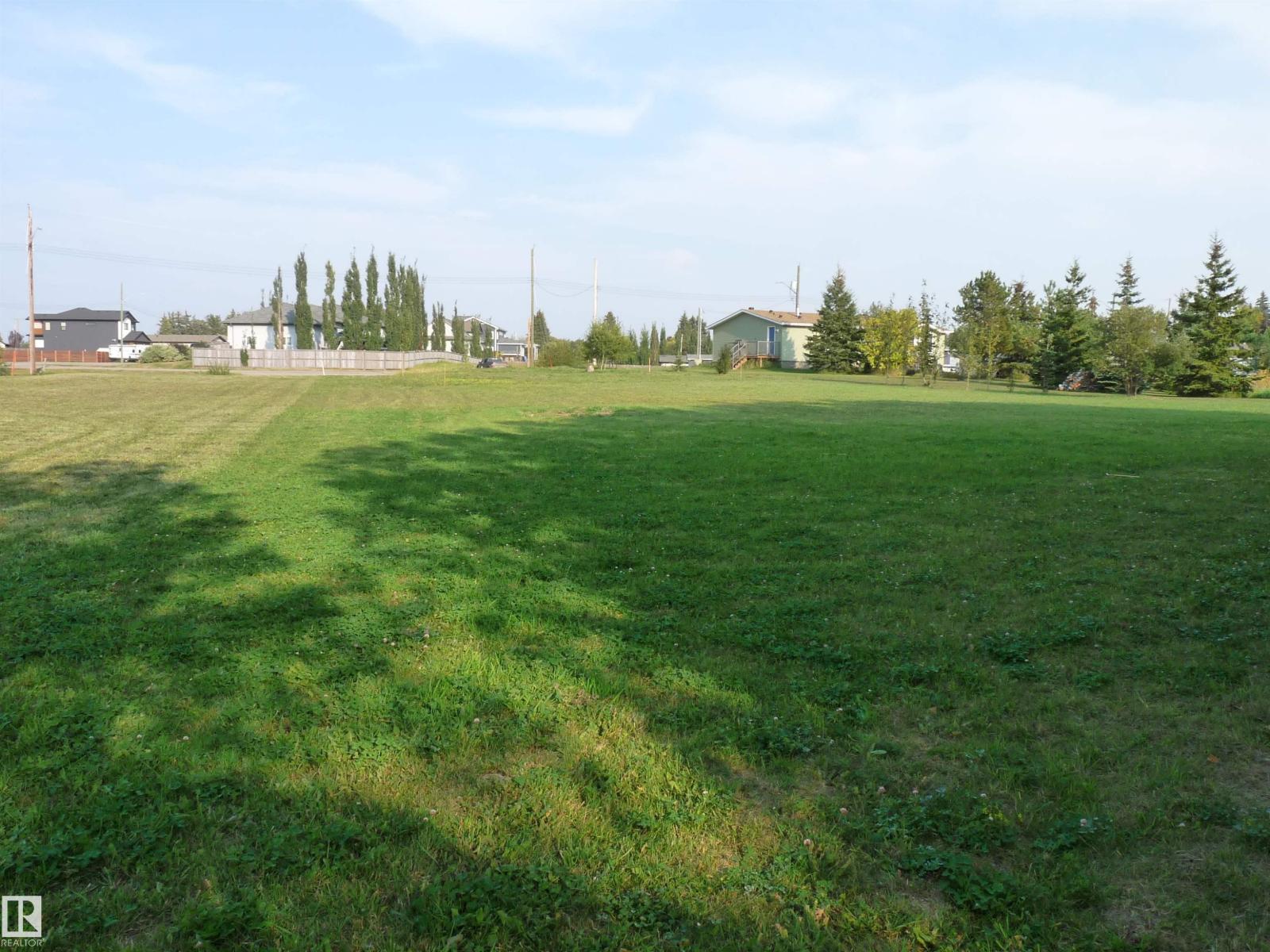 30 Falcon Drive, New Sarepta, Alberta  T0C 3M0 - Photo 4 - E4457578