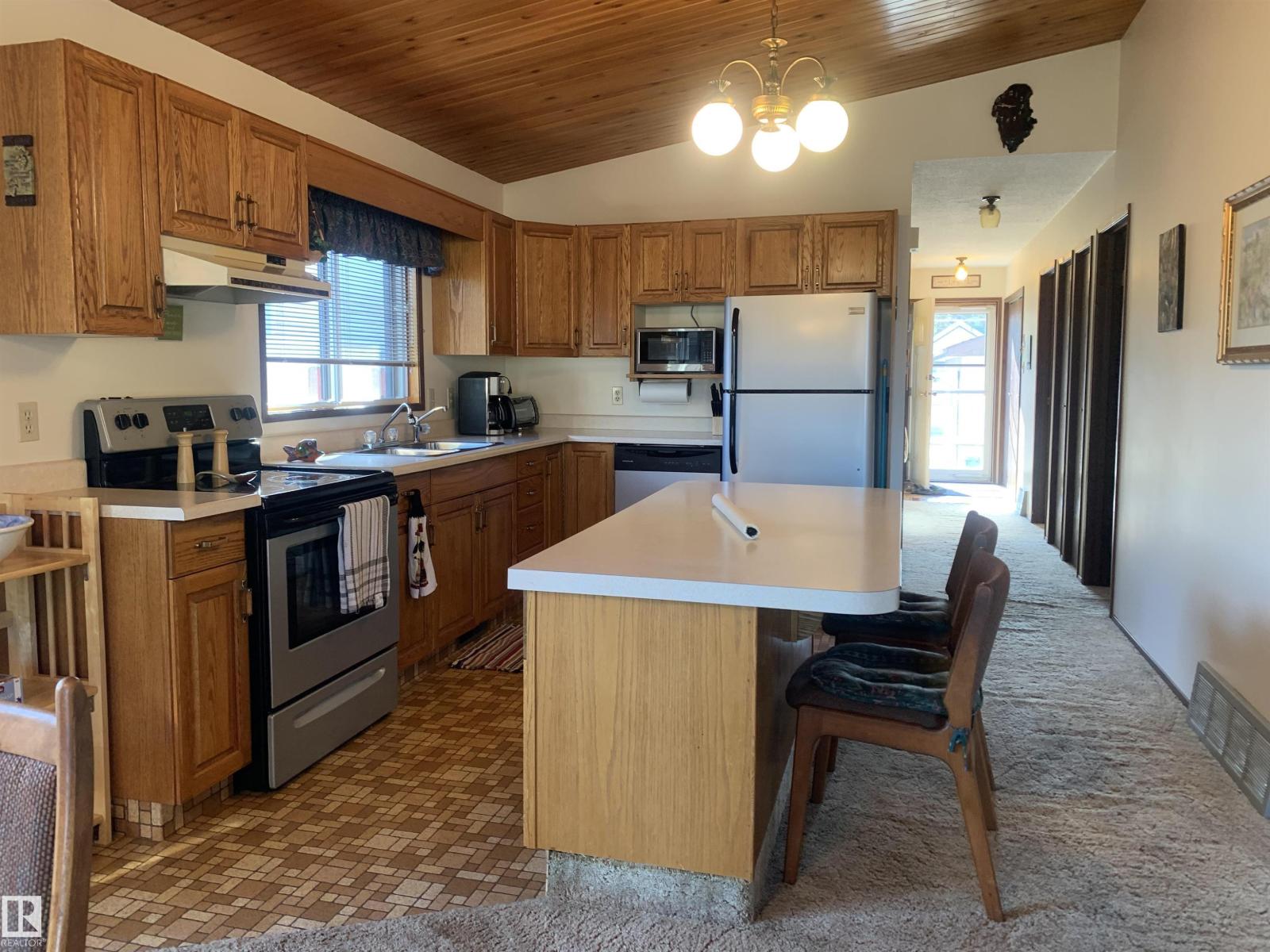 804a 1 Av, Rural Wetaskiwin County, Alberta  T0C 1X0 - Photo 9 - E4457686