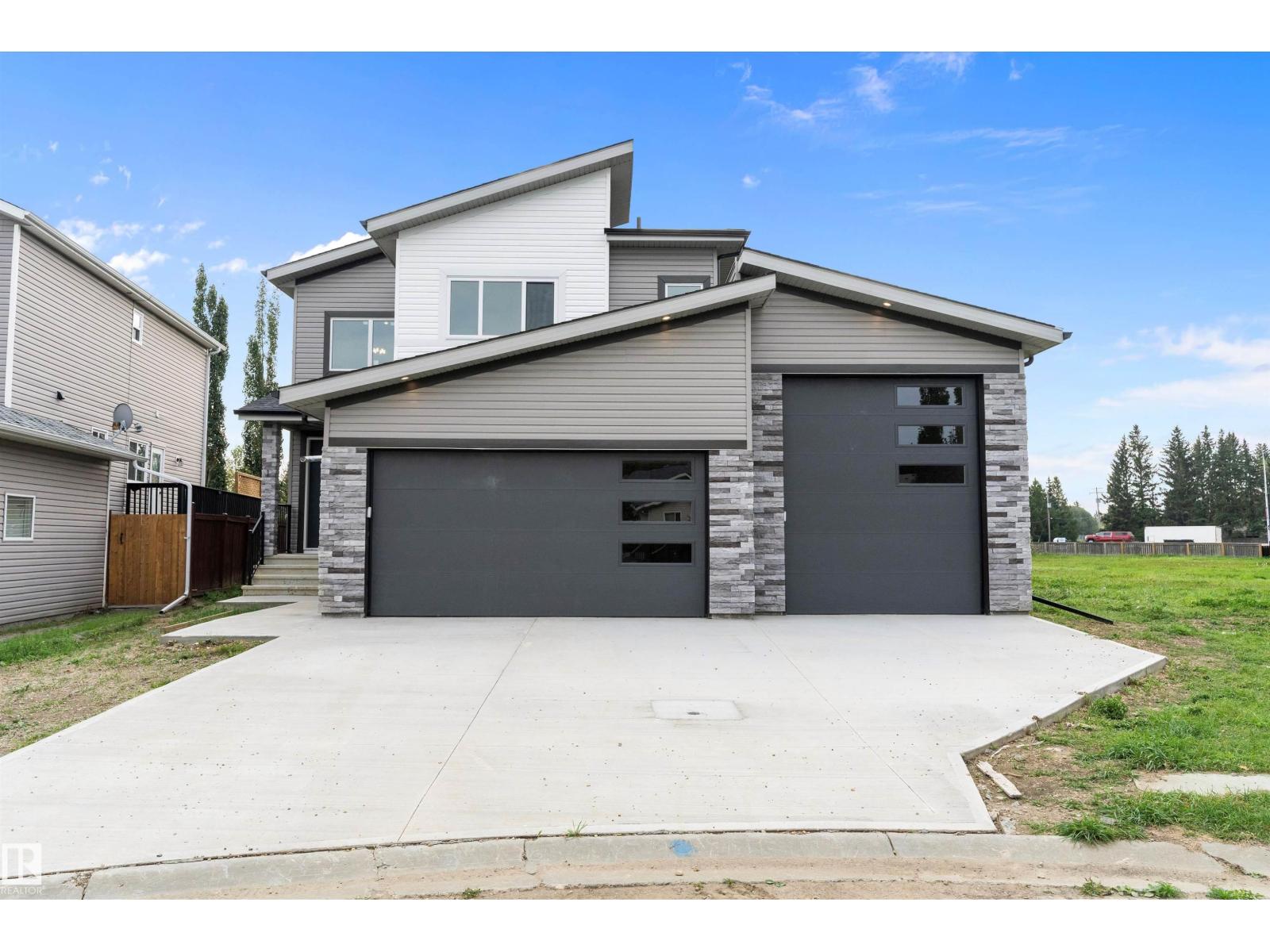1 Evergreen Cr, Calmar, Alberta  T0C 0V0 - Photo 1 - E4458049