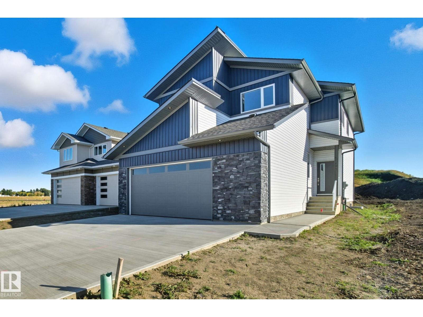 5241 47 Av, Calmar, Alberta  T0C 0V0 - Photo 1 - E4458460
