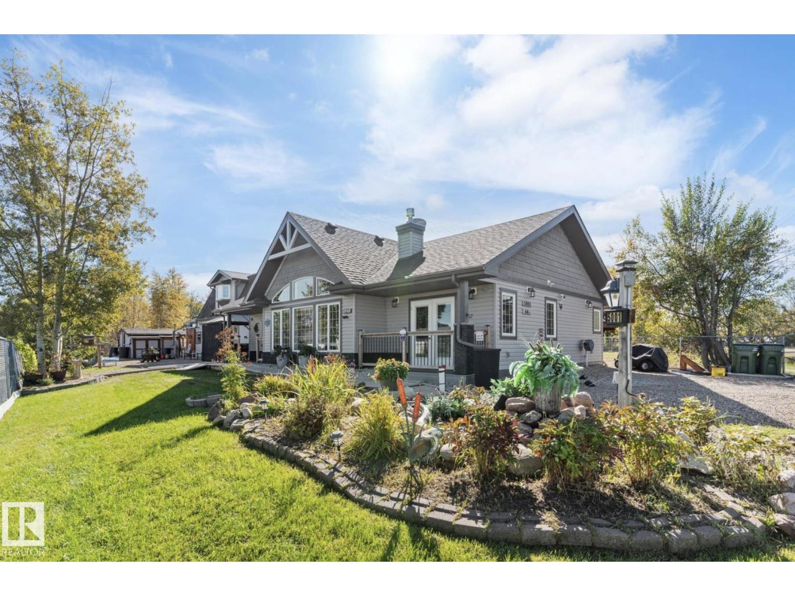 5001 64 Street, Rural Lac Ste. Anne County, Alberta  T0E 0A0 - Photo 1 - E4459291