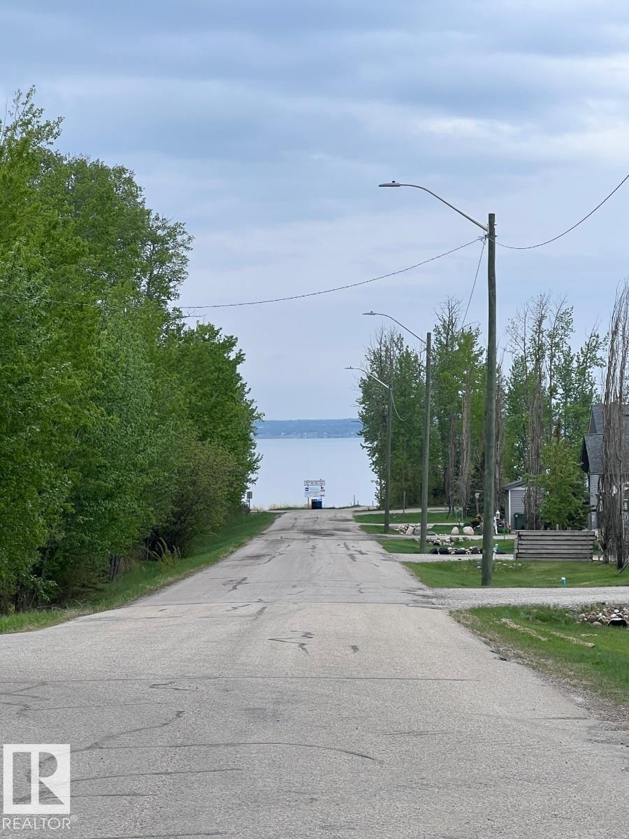 102 1 St, Rural Lac Ste. Anne County, Alberta  T0E 1A0 - Photo 44 - E4459540