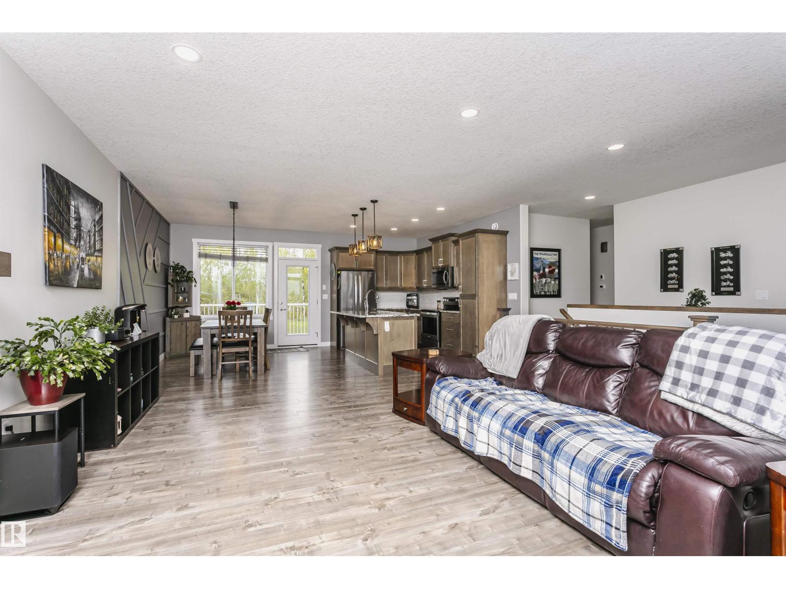 611 55101 Ste Anne Trail, Rural Lac Ste. Anne County, Alberta  T0E 1A1 - Photo 17 - E4460227