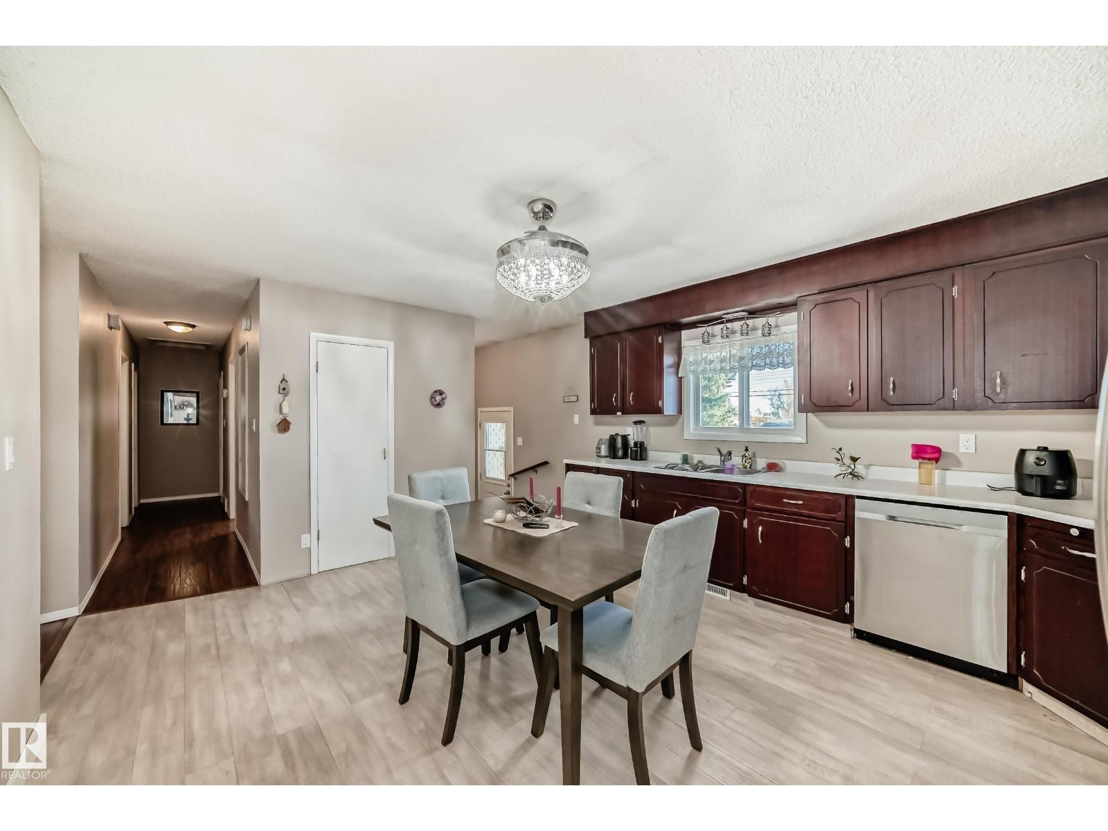 5093 45 St, Drayton Valley, Alberta  T7A 1C2 - Photo 7 - E4461368