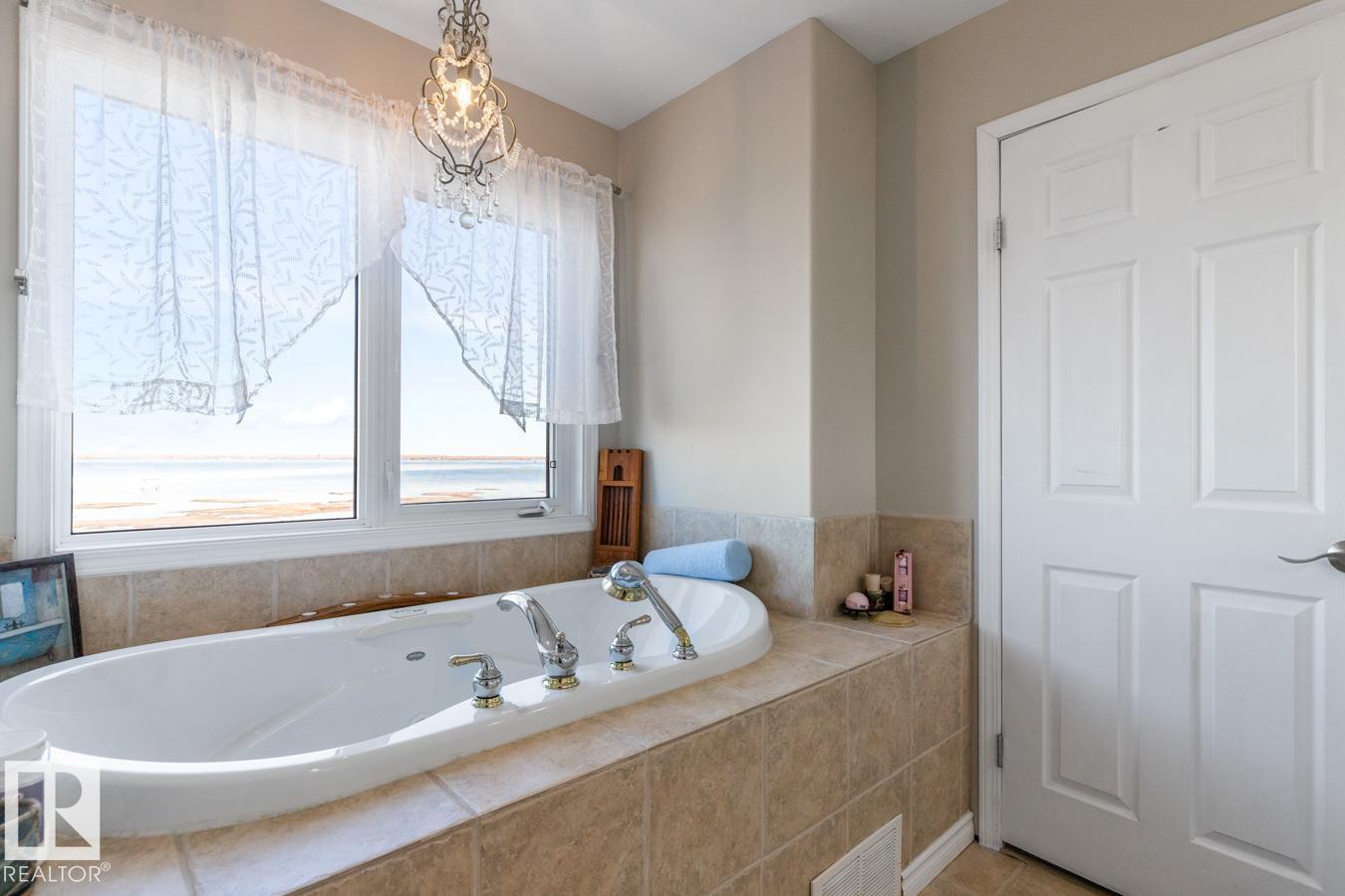 5803 51 Av, Rural Lac Ste. Anne County, Alberta  T0E 0A0 - Photo 27 - E4461754