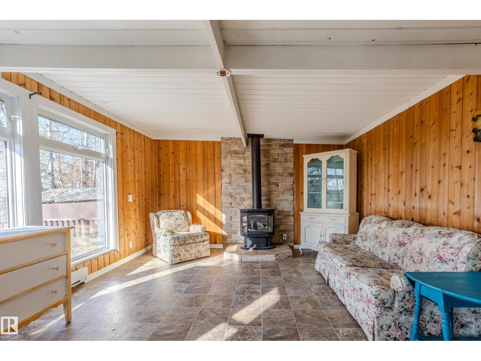 161 Lakeshore Dr, Rural Lac Ste. Anne County, Alberta T0E 1V0 - Photo 11 - E4462817