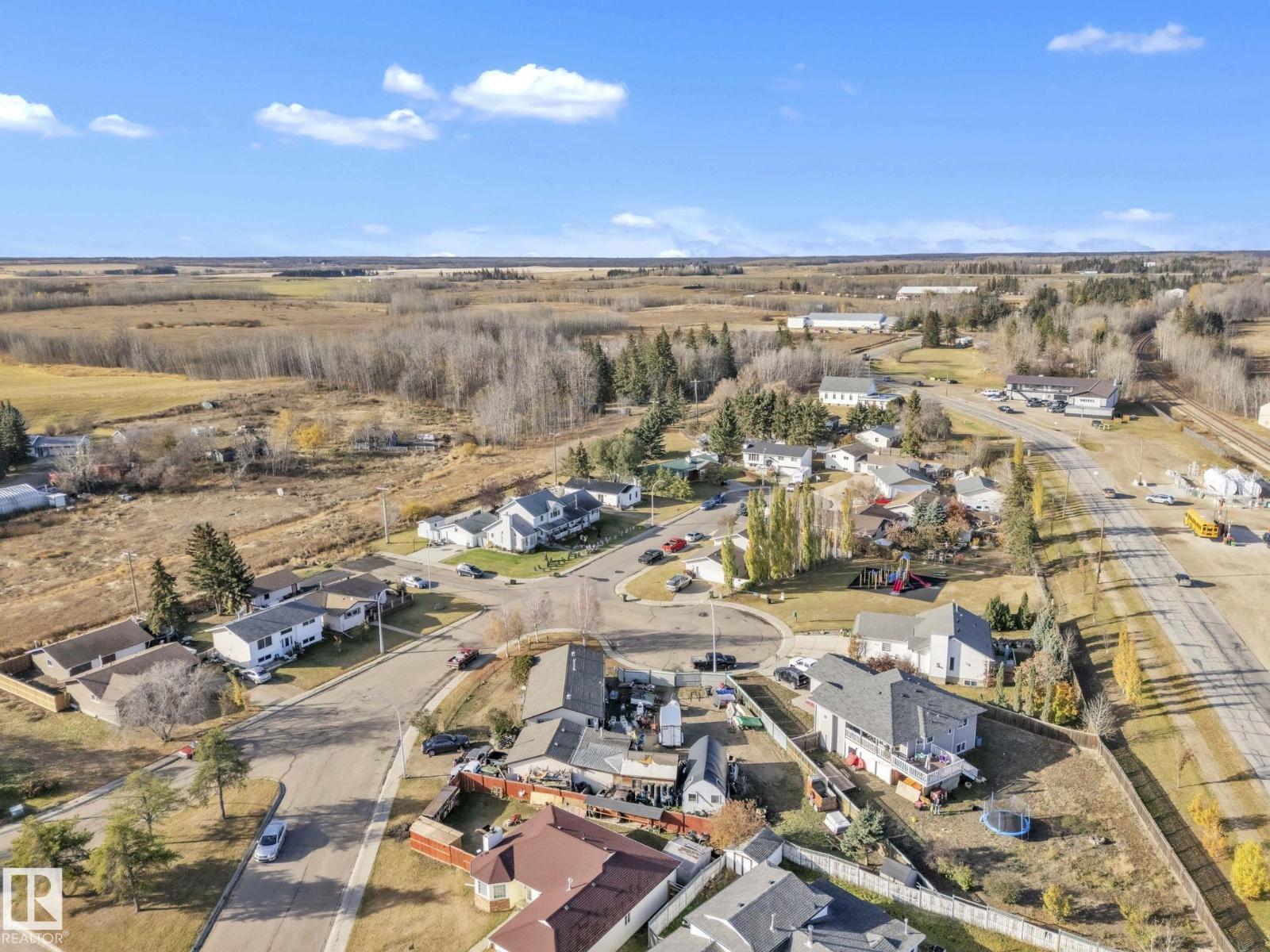 5228 49 Av, Onoway, Alberta T0E 1V0 - Photo 13 - E4462971