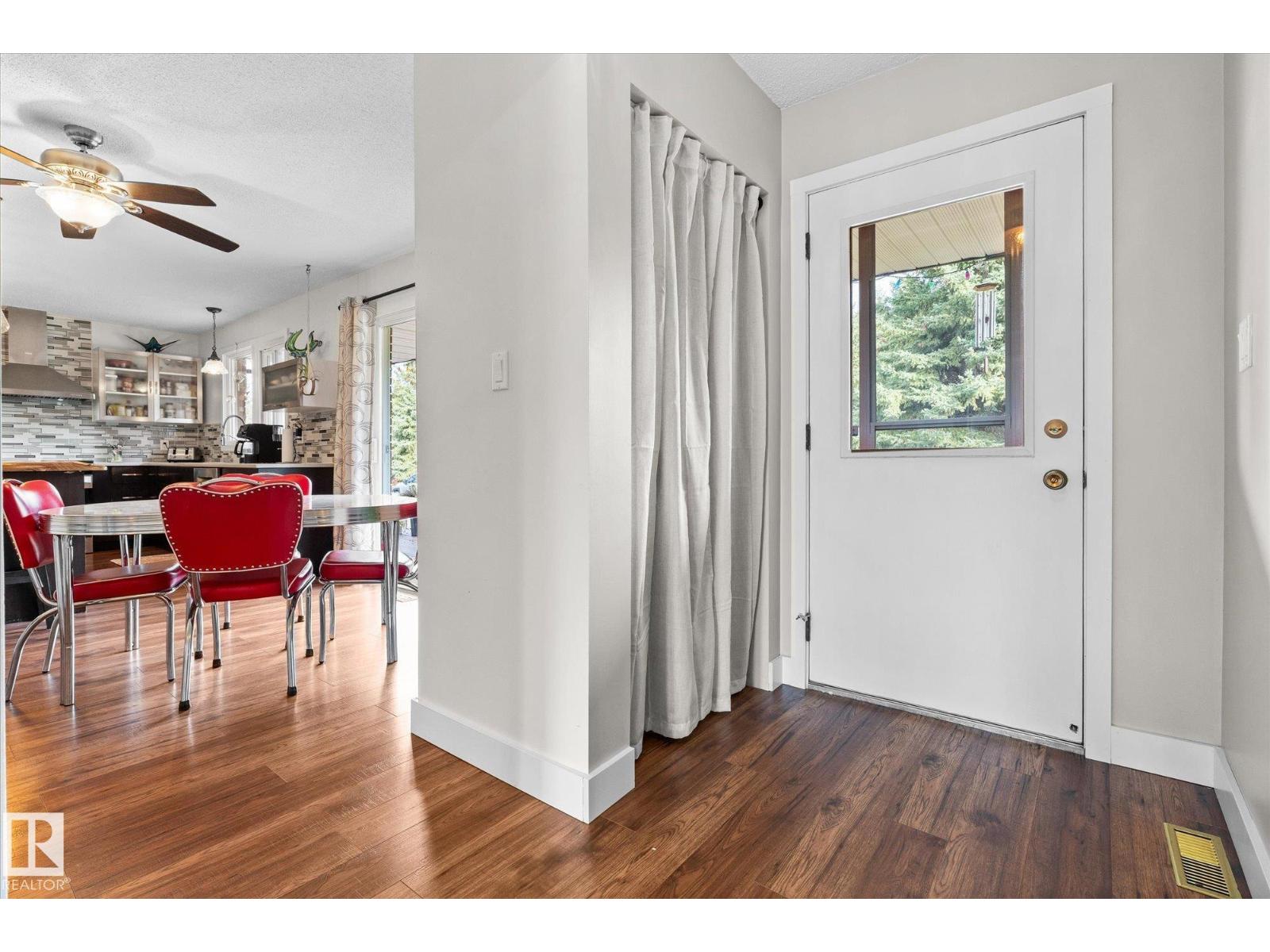 4911 46 St, Evansburg, Alberta  T0E 0T0 - Photo 10 - E4462994