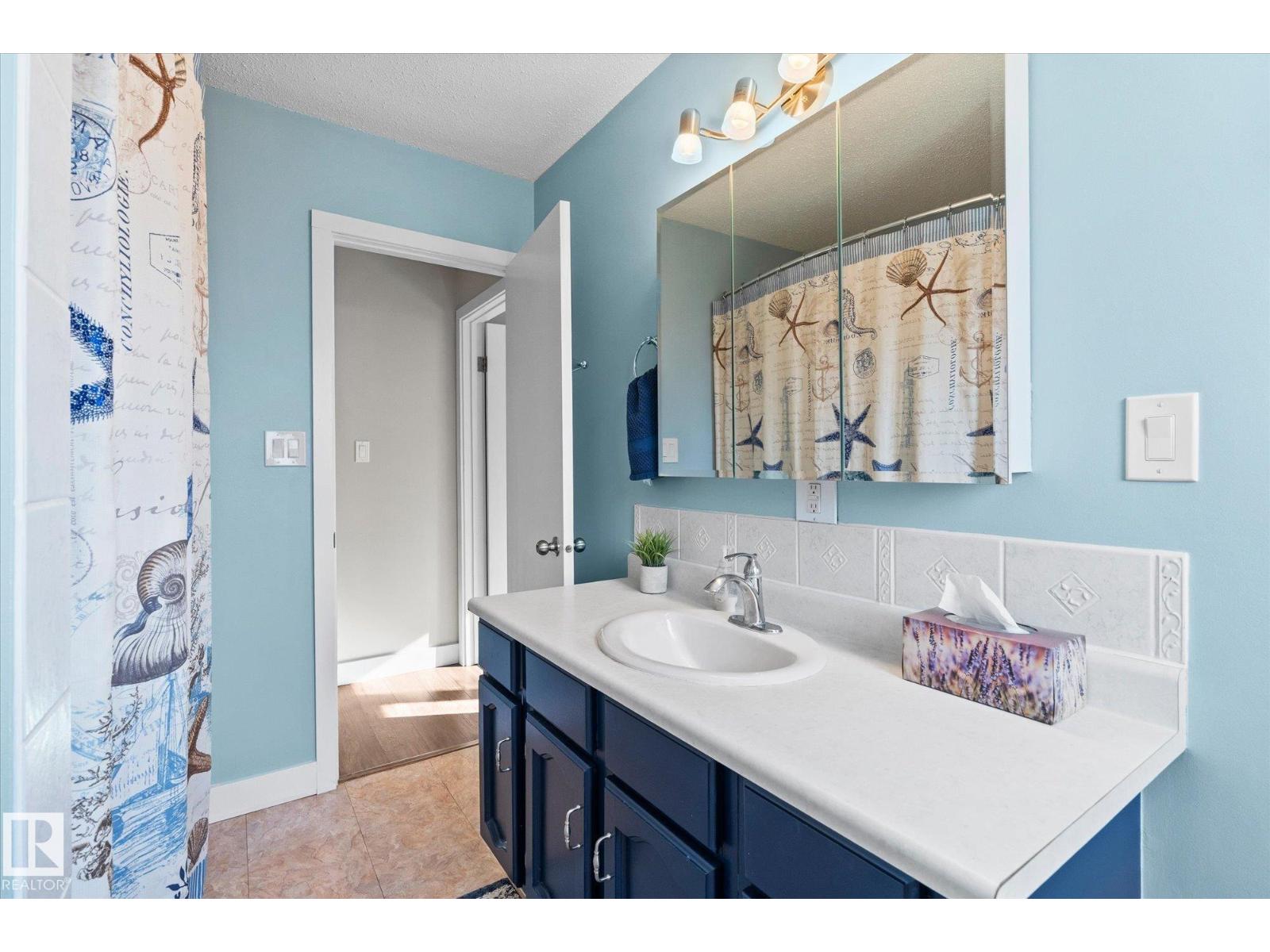 4911 46 St, Evansburg, Alberta  T0E 0T0 - Photo 18 - E4462994