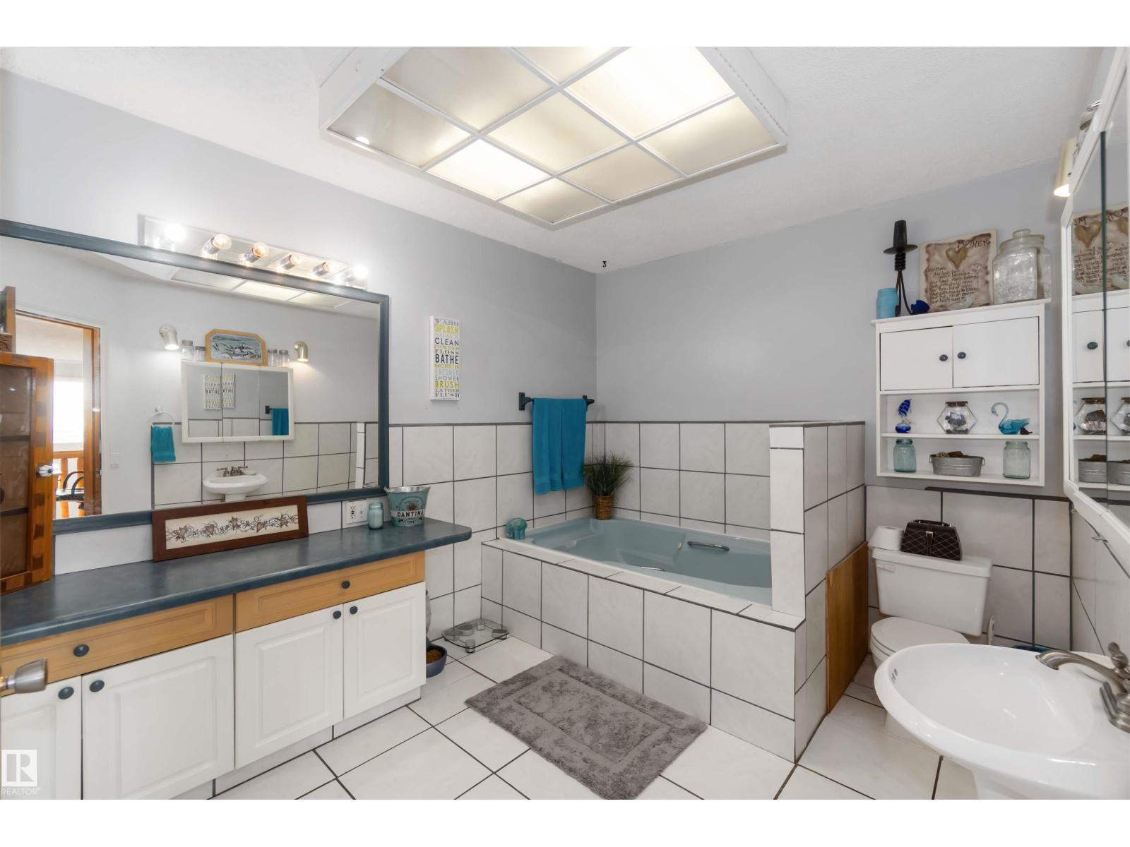 6209 Hwy 633, Rural Lac Ste. Anne County, Alberta  T0E 0L0 - Photo 35 - E4463070