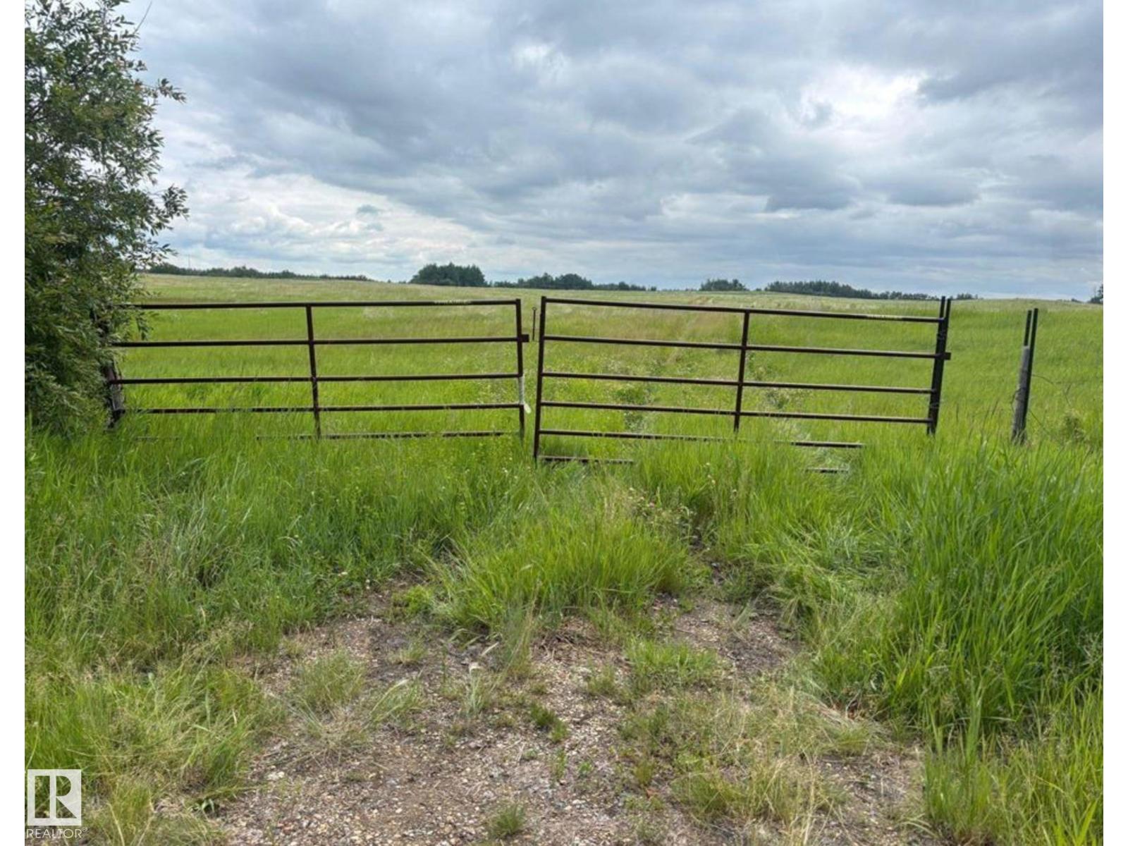 56529 Rge Road 34, Rural Lac Ste. Anne County, Alberta  T0E 1A0 - Photo 1 - E4464433