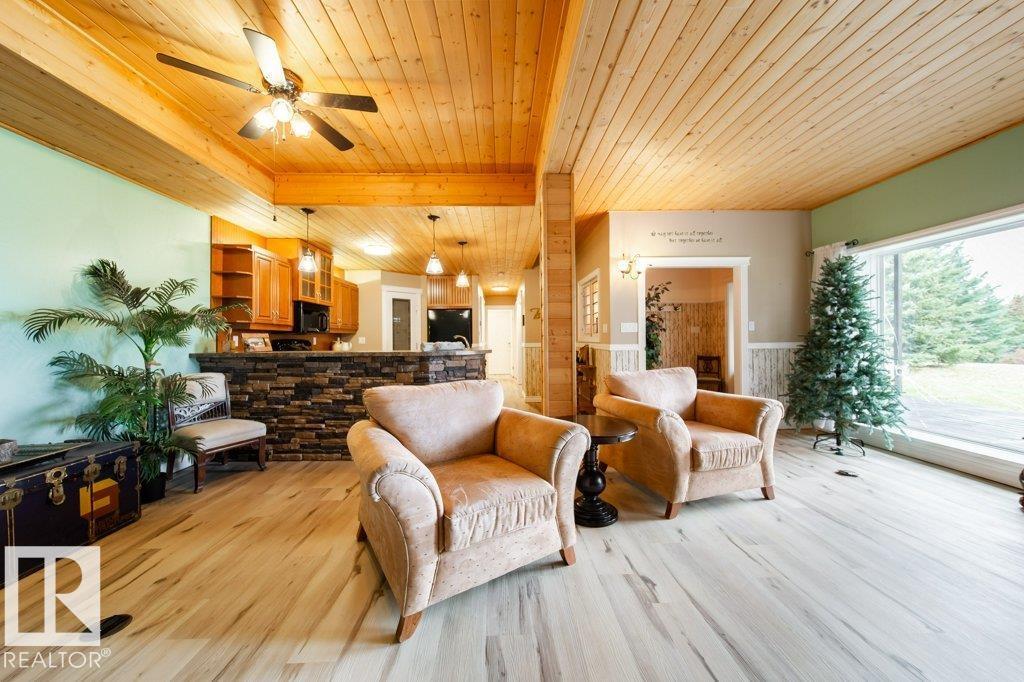 118 2 St W, Rural Wetaskiwin County, Alberta T0C 0A0 - Photo 31 - E4464448